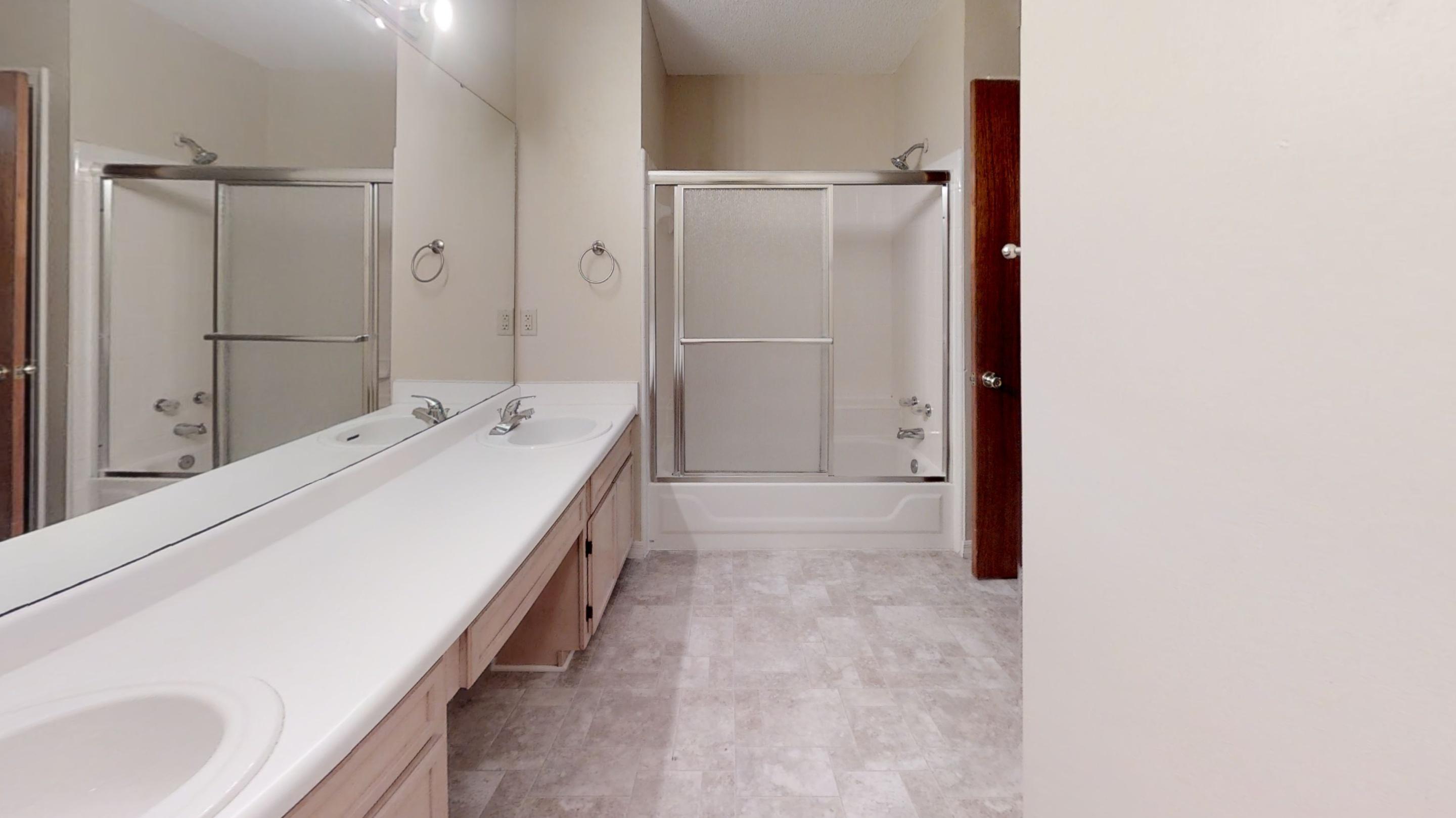 LOGSDON CORNERS - Residential