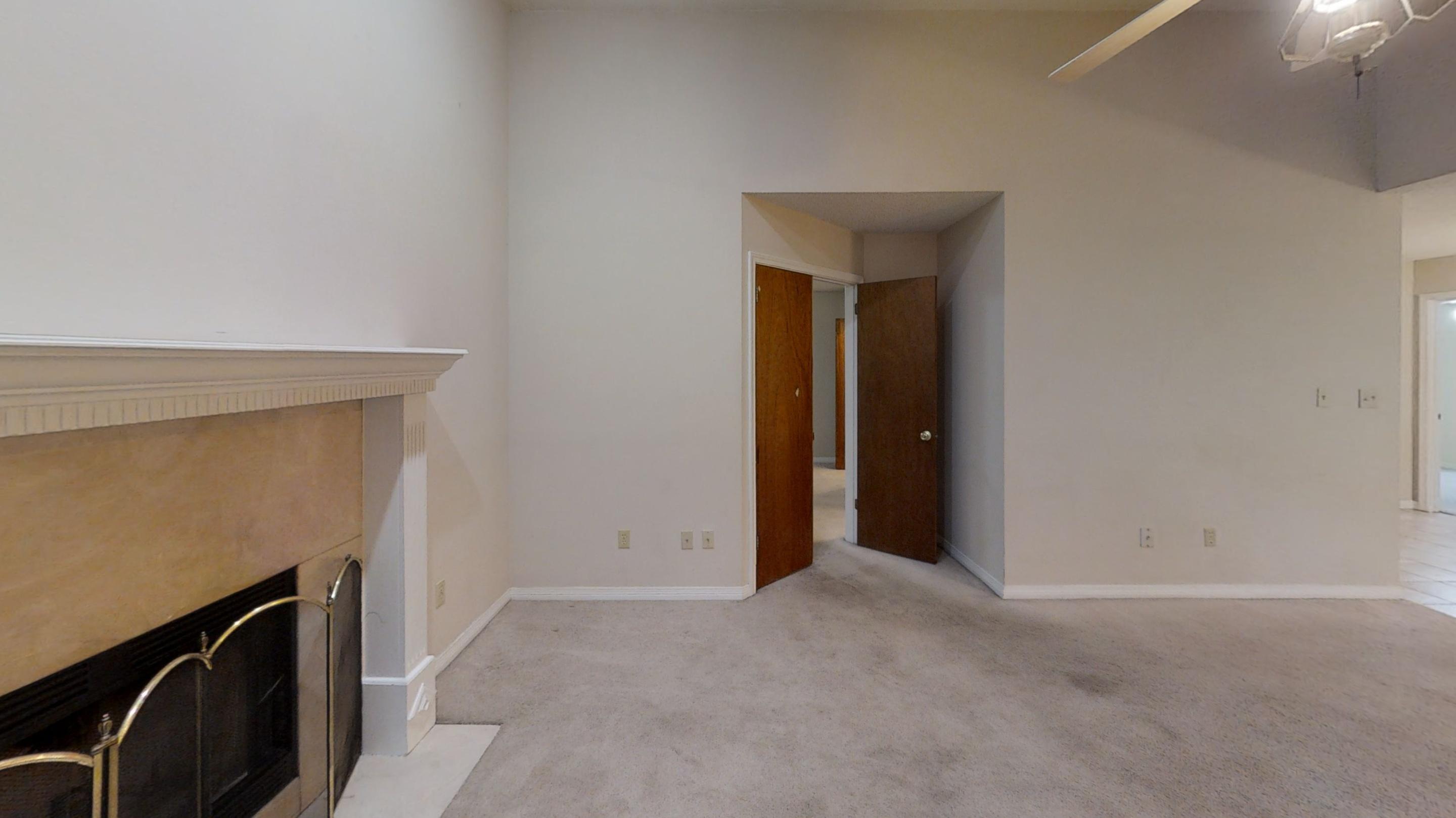 LOGSDON CORNERS - Residential