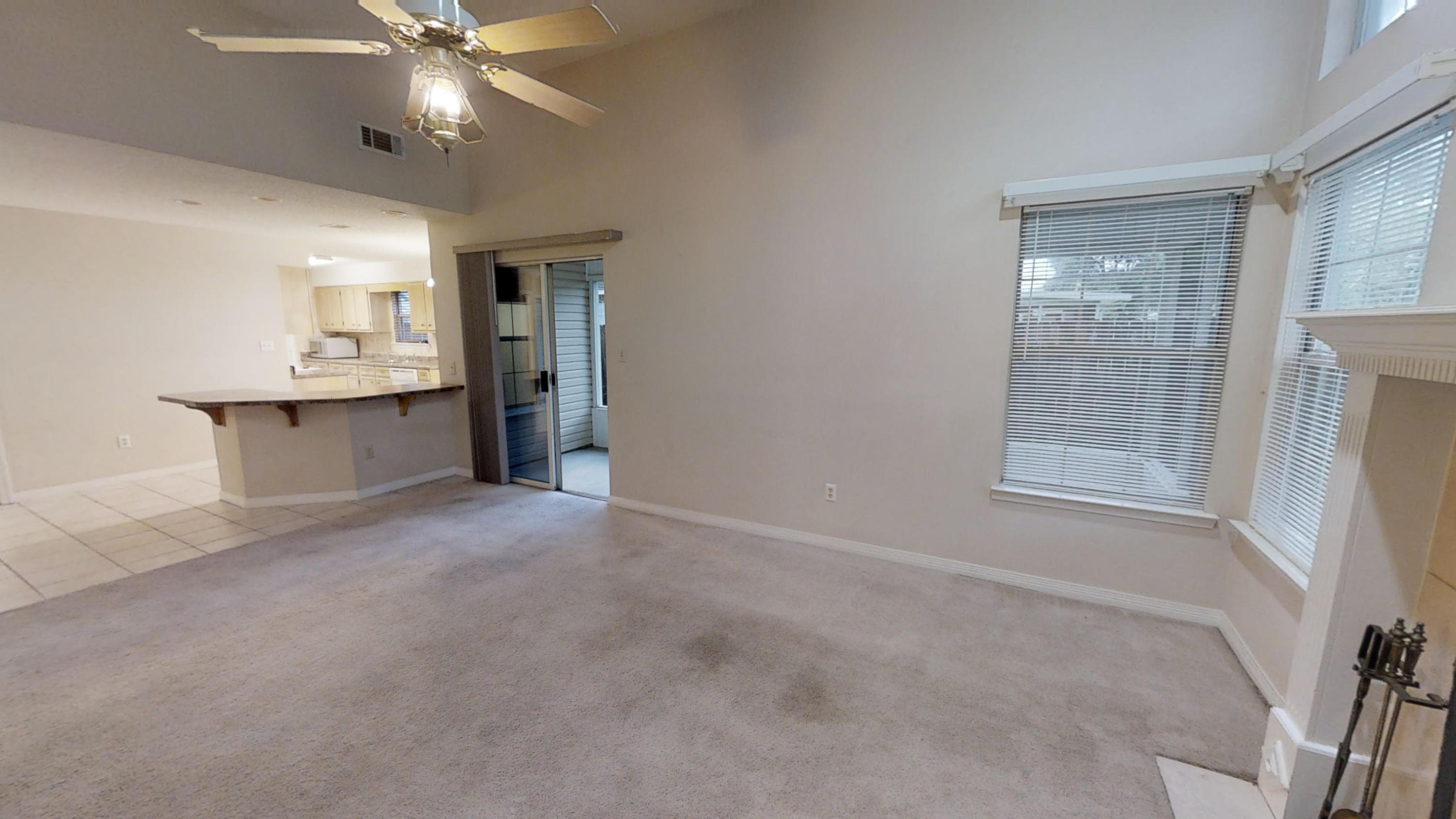 LOGSDON CORNERS - Residential