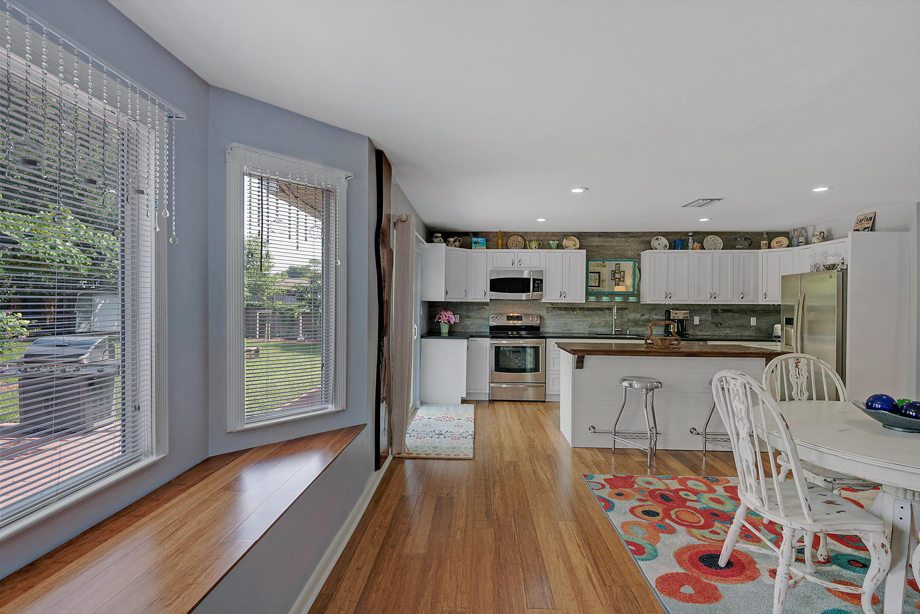 REGENCY PARK - Residential