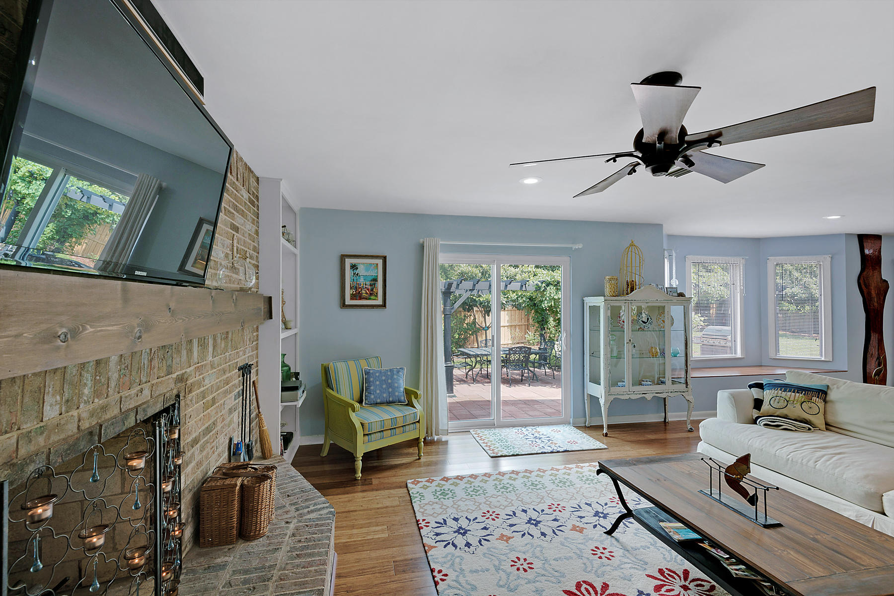 REGENCY PARK - Residential