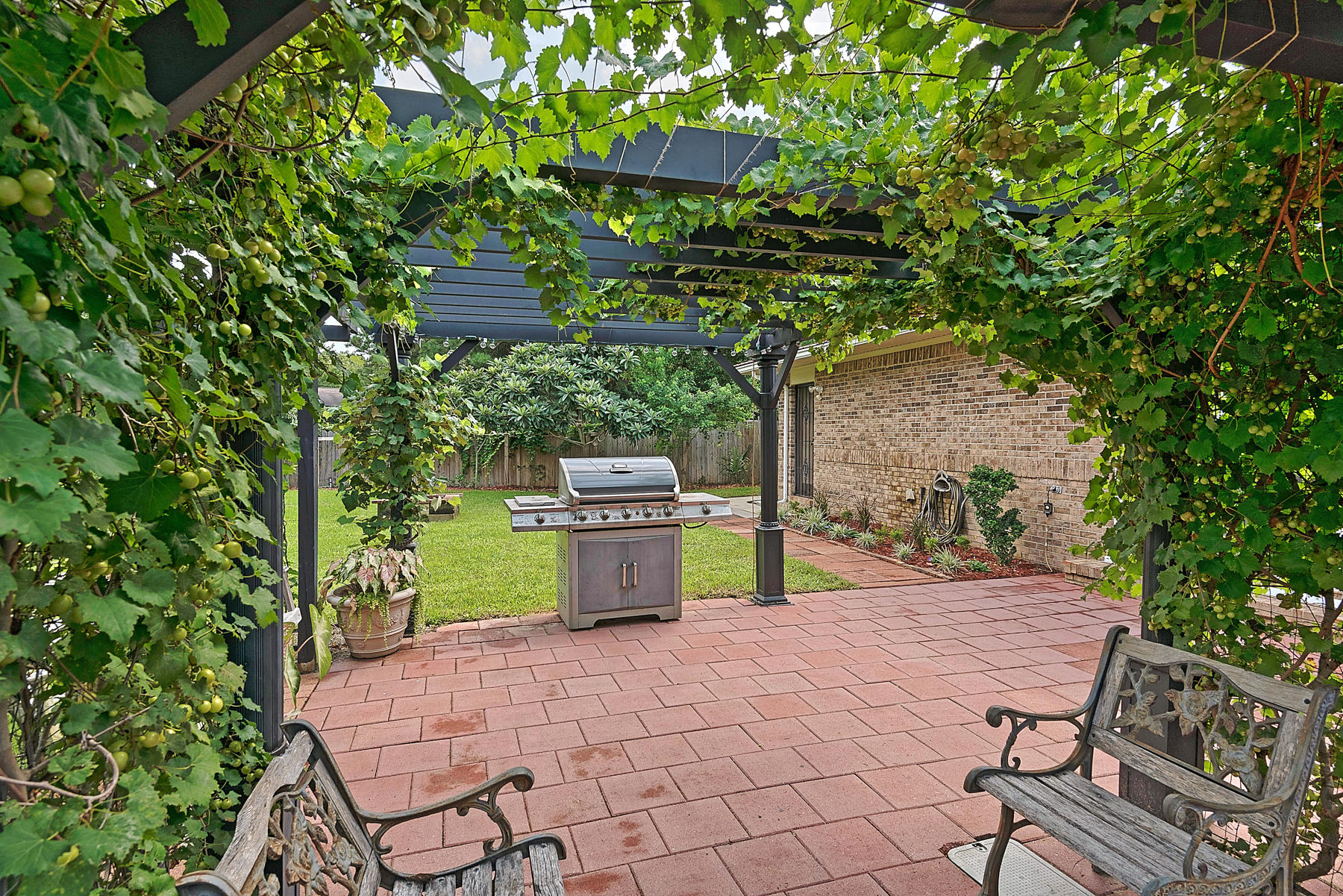 REGENCY PARK - Residential