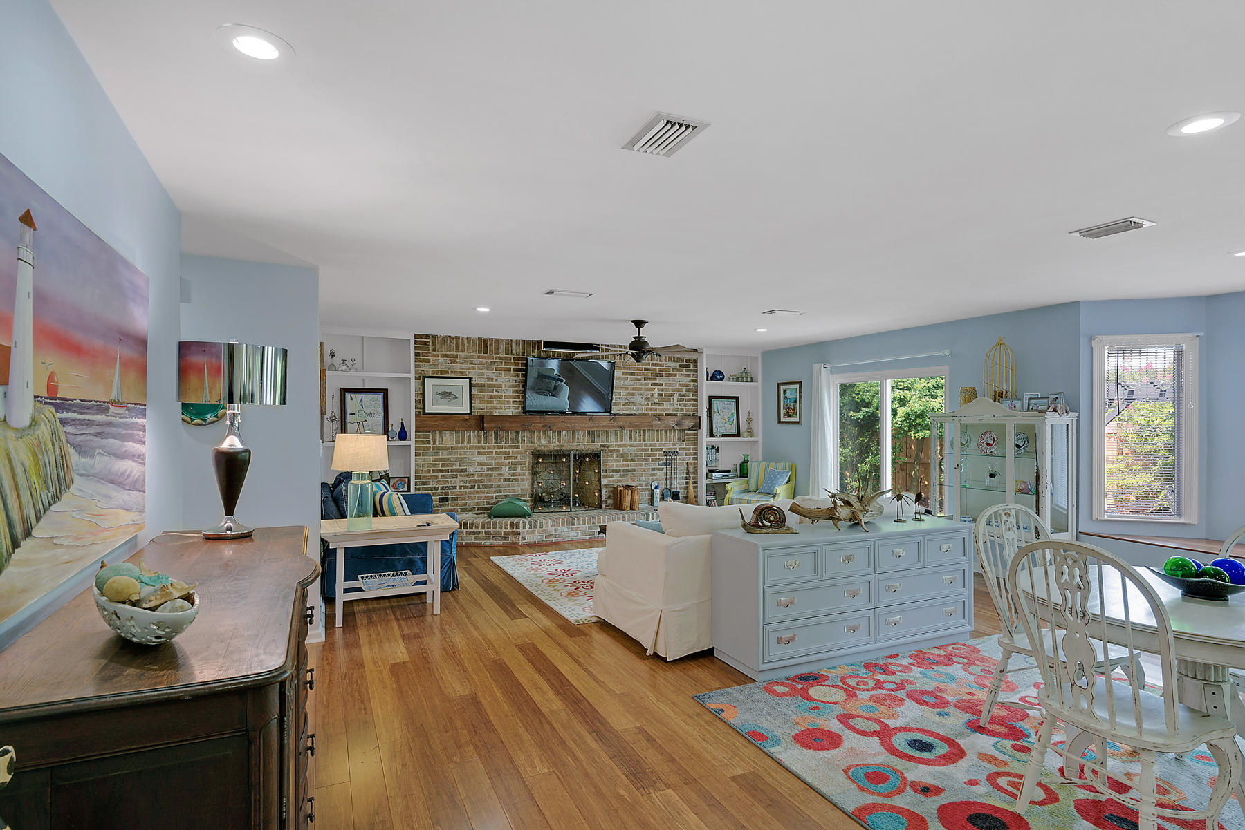 REGENCY PARK - Residential