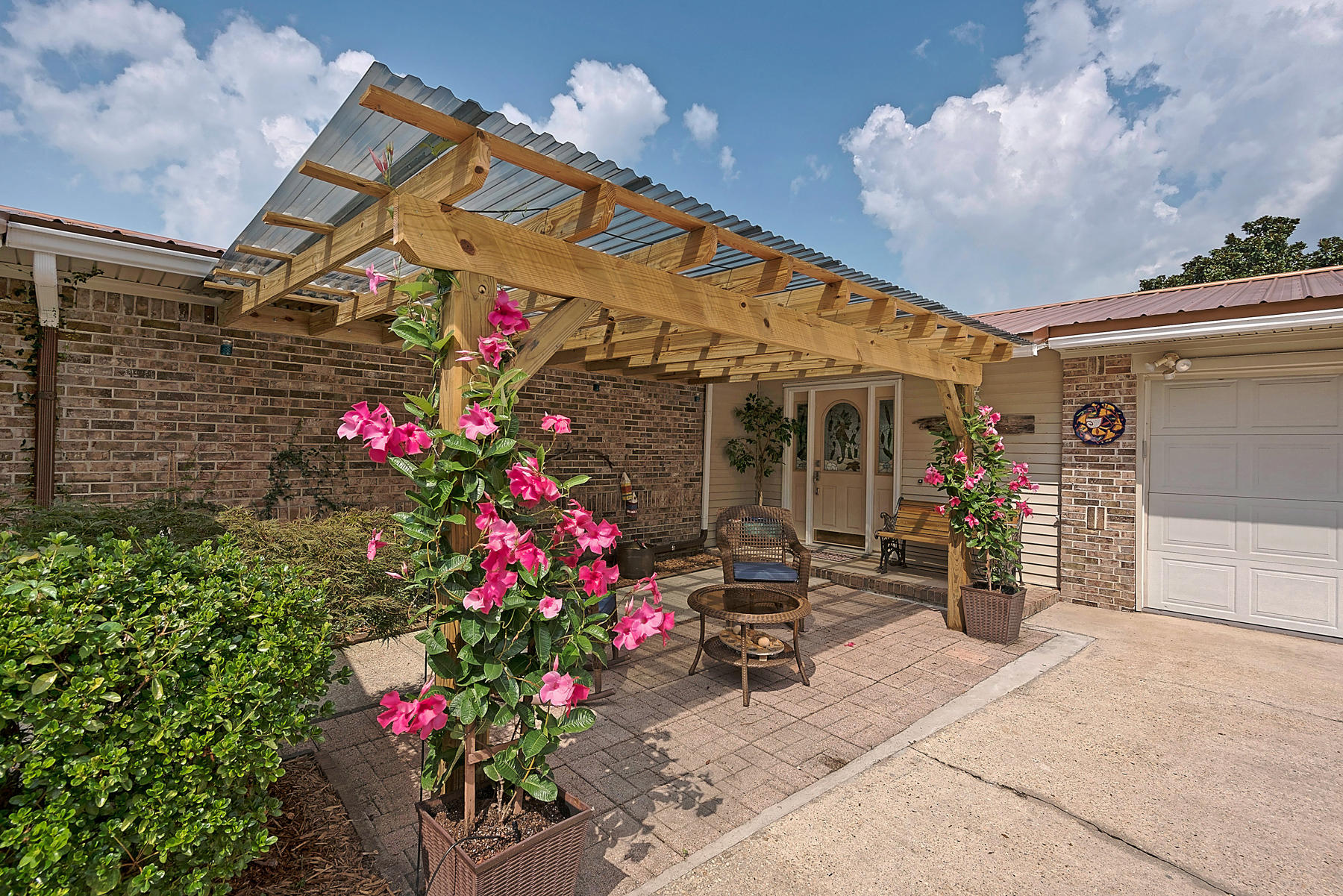 REGENCY PARK - Residential