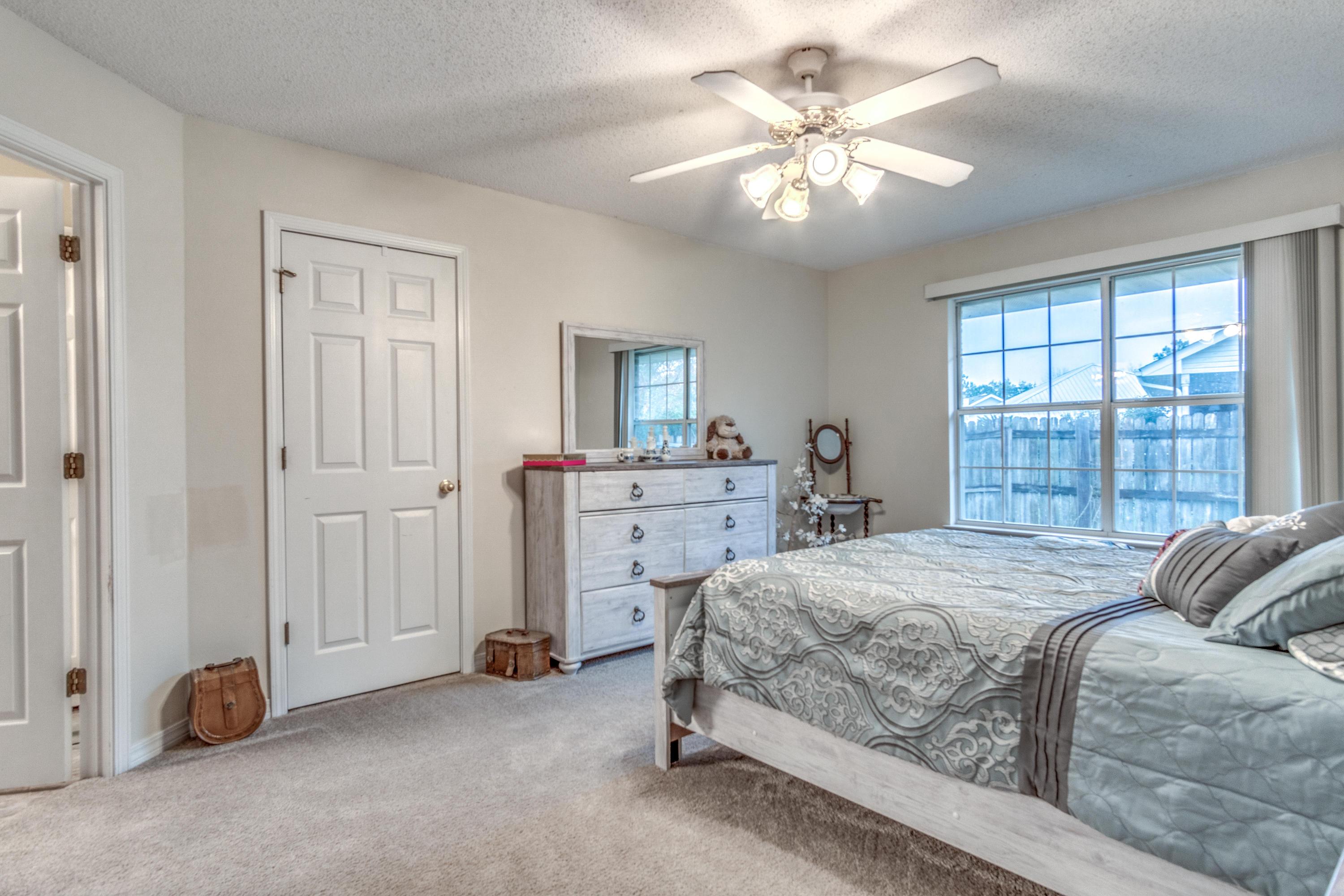 CHEROKEE BEND S/D PH 2 - Residential