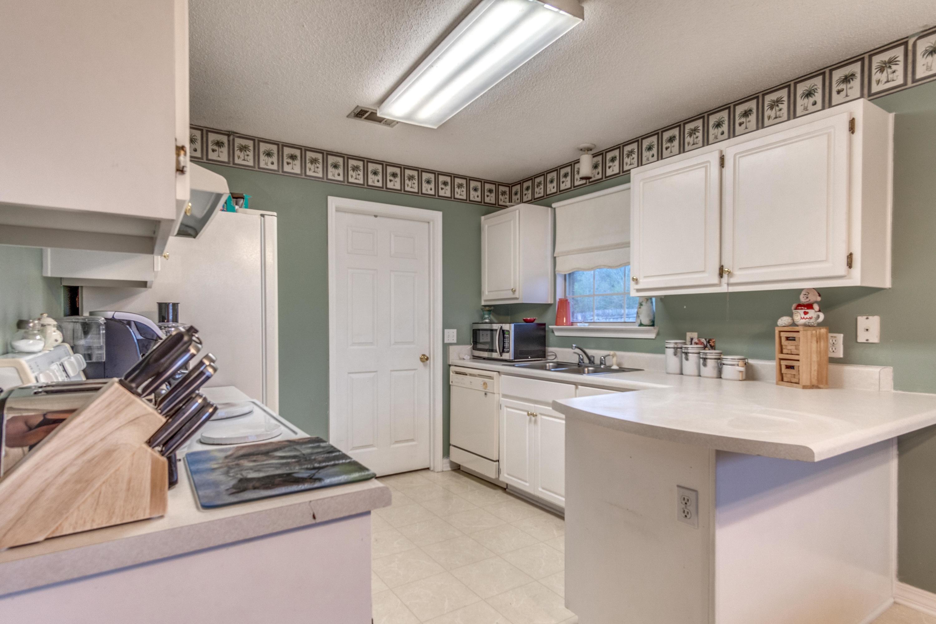 CHEROKEE BEND S/D PH 2 - Residential