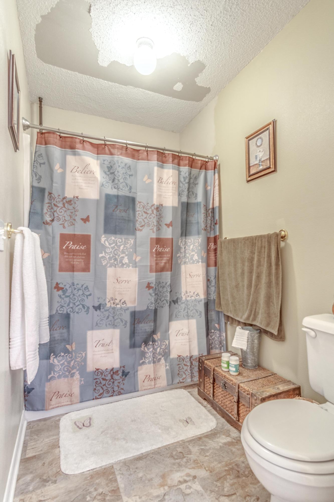 CHEROKEE BEND S/D PH 2 - Residential