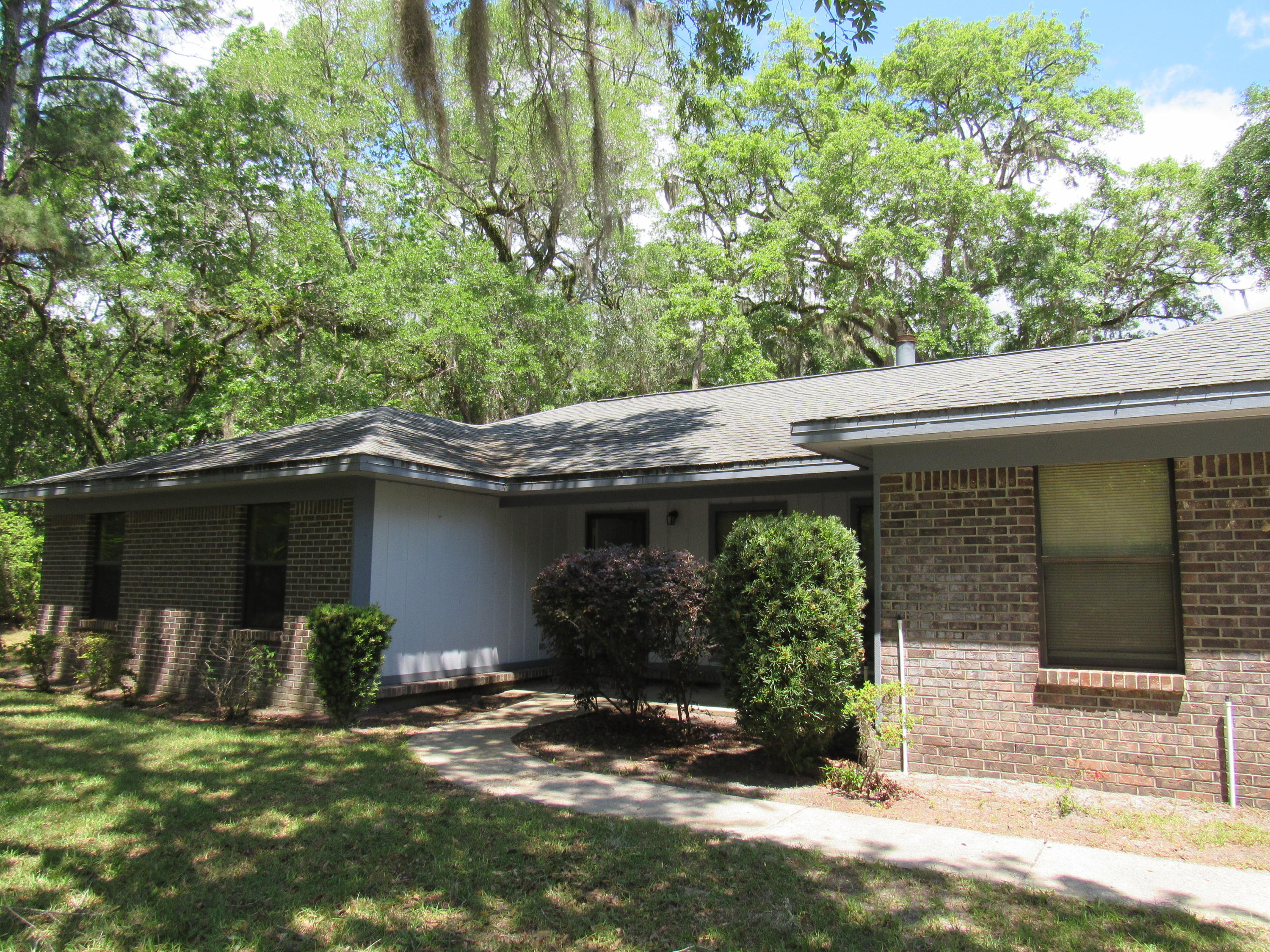 OAKS UNRECD S/D - Residential
