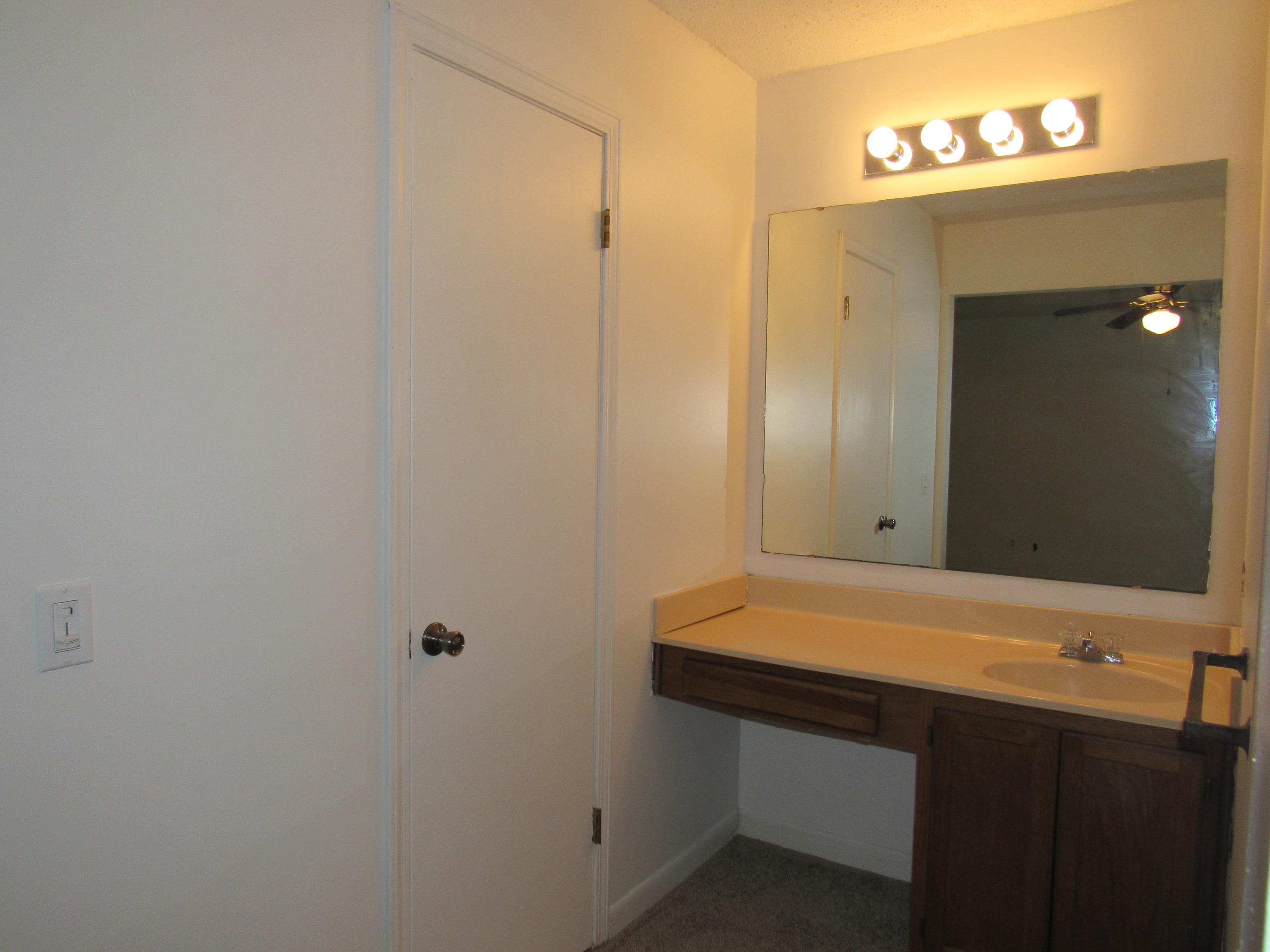 OAKS UNRECD S/D - Residential