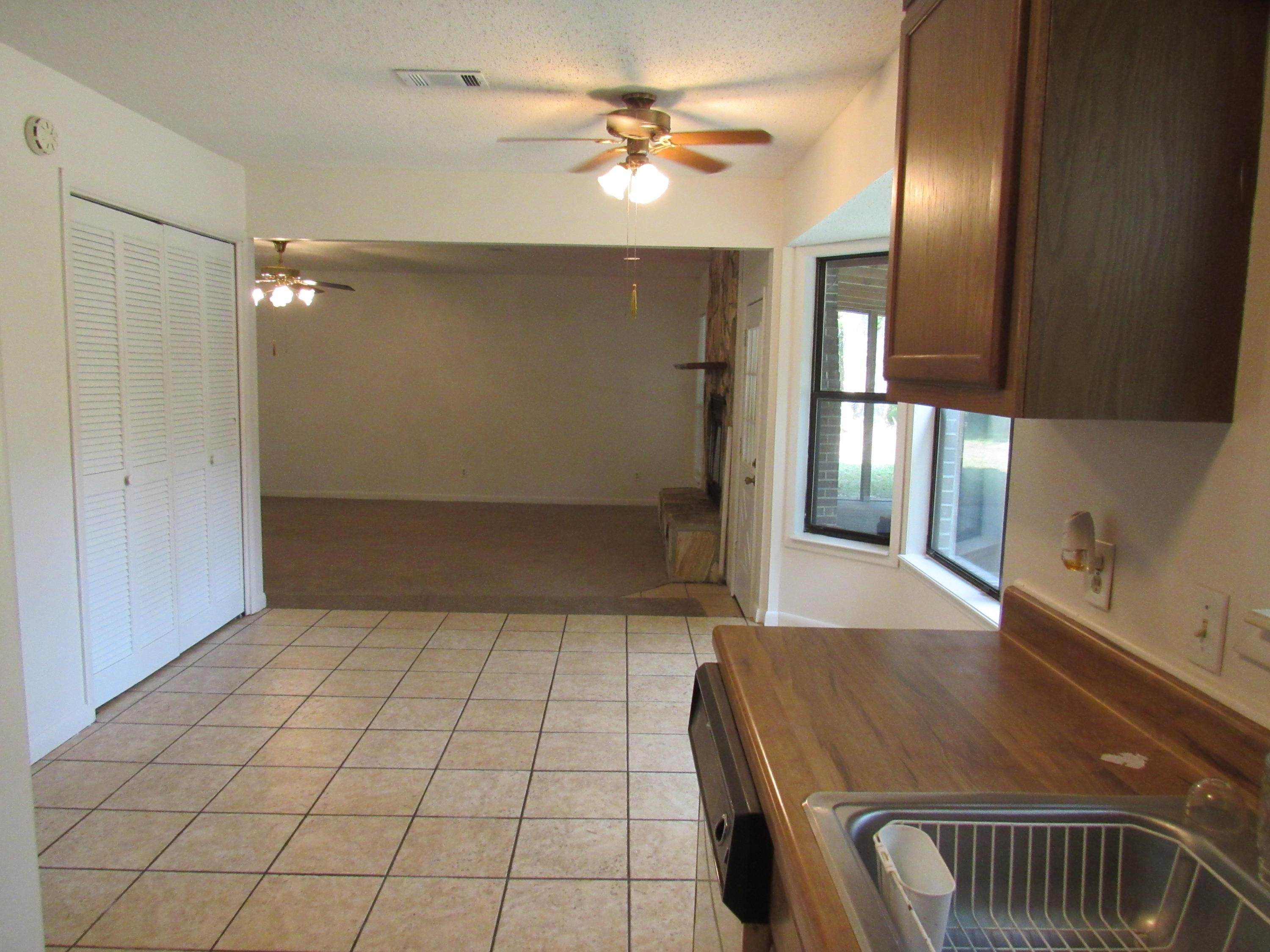 OAKS UNRECD S/D - Residential