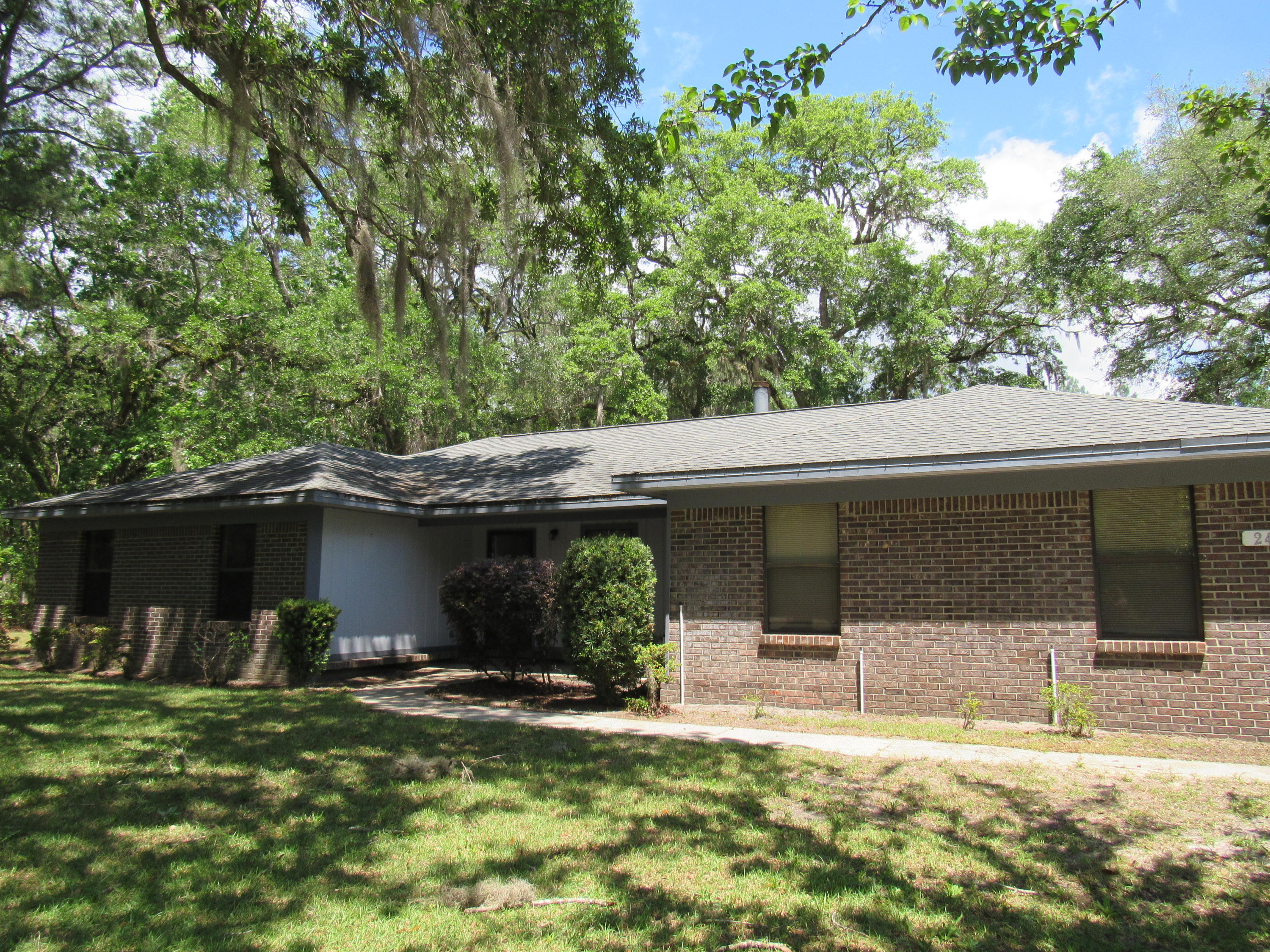 OAKS UNRECD S/D - Residential