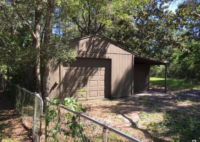 NO RECORDED SUBDIVISION - Residential