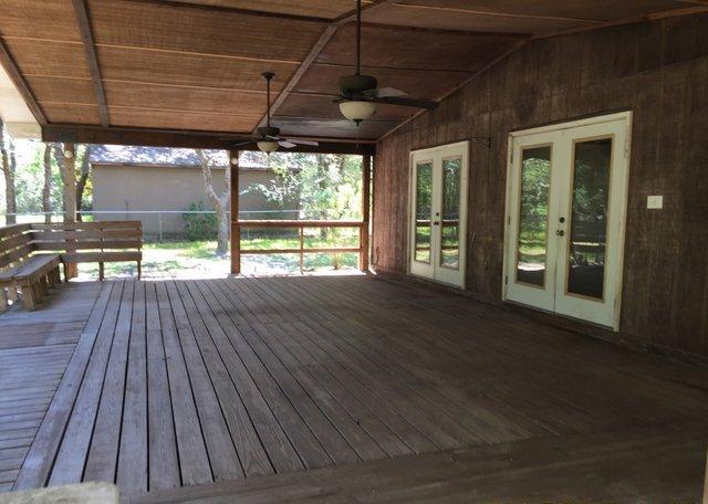 NO RECORDED SUBDIVISION - Residential