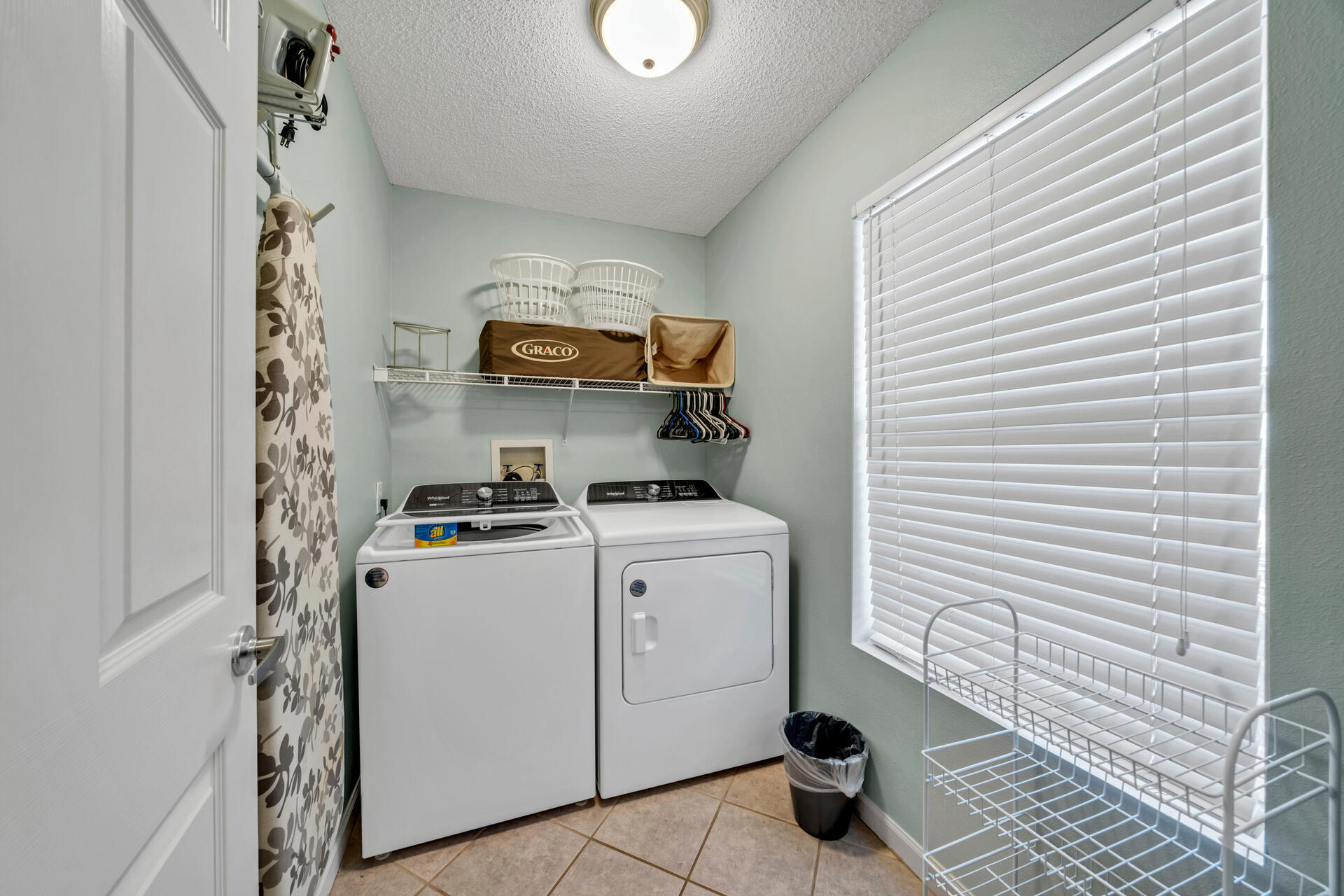 CIBONEY CONDO - Residential