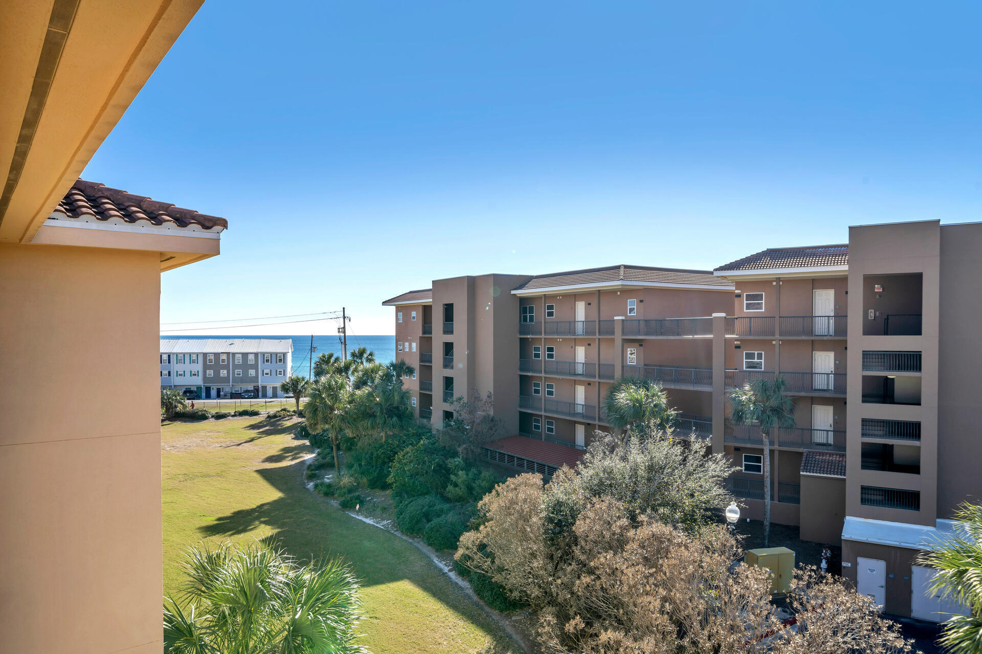 CIBONEY CONDO - Residential