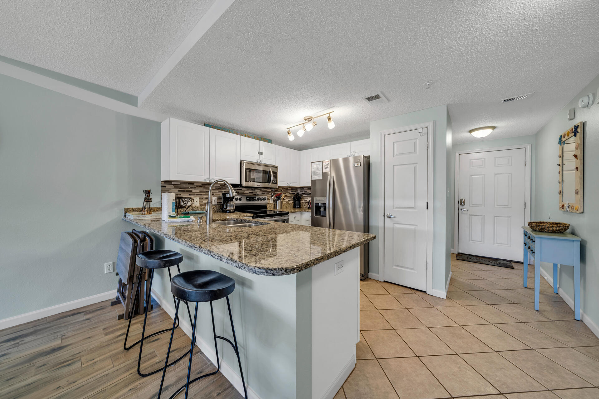 CIBONEY CONDO - Residential