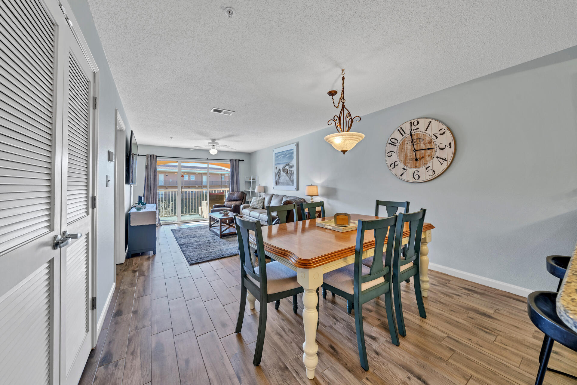 CIBONEY CONDO - Residential