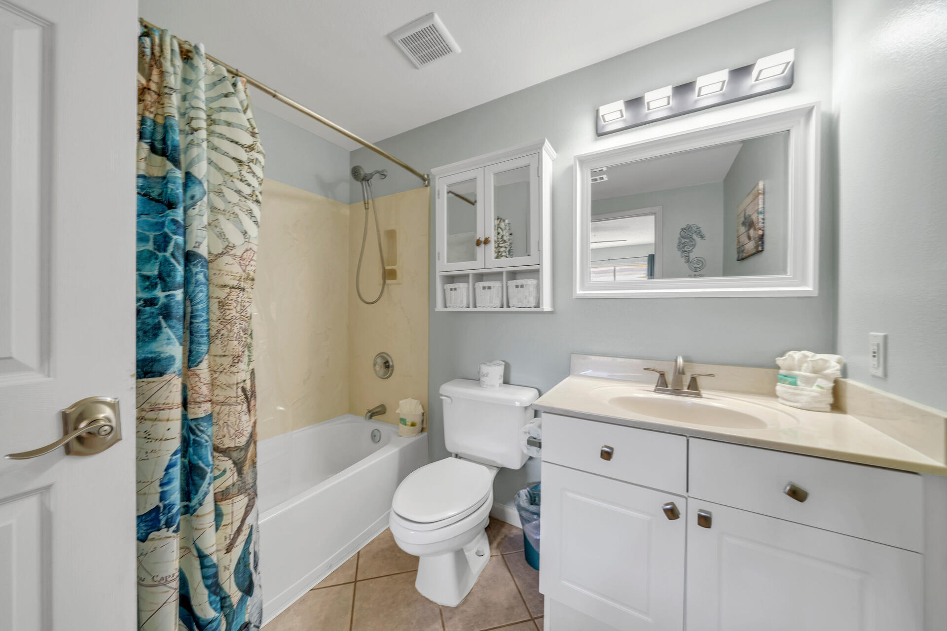 CIBONEY CONDO - Residential