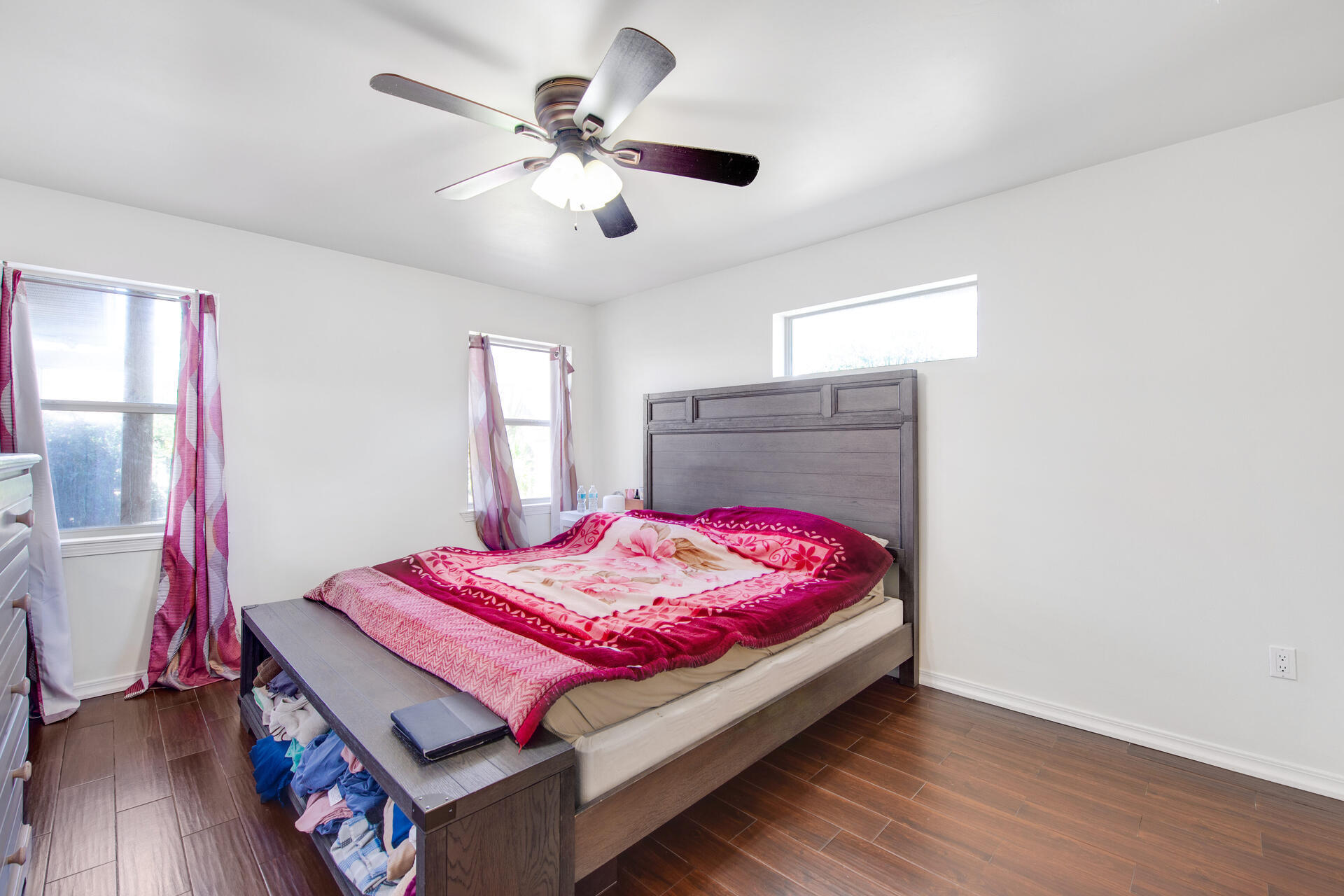 BAYSIDE PH 1 - Residential