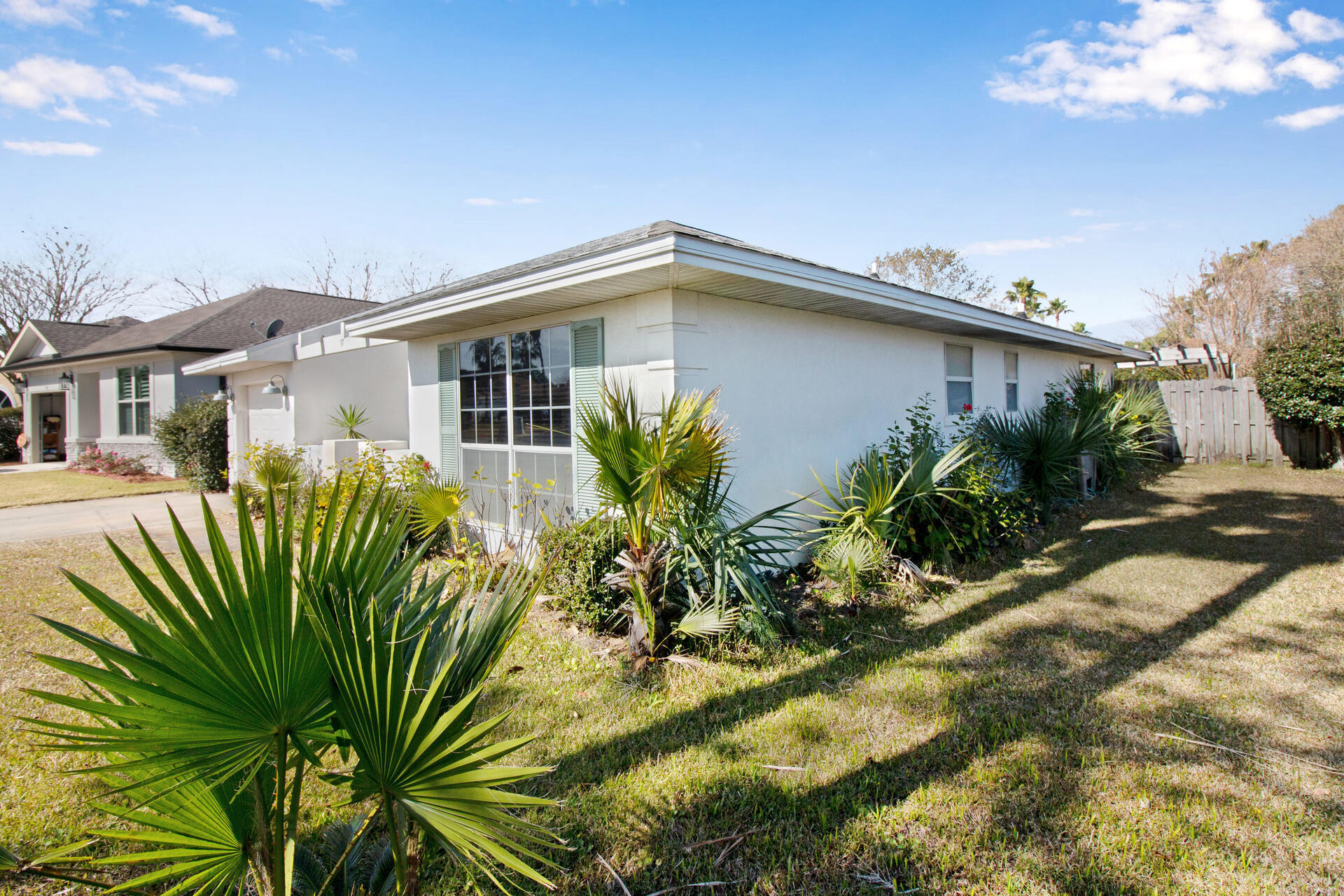 BAYSIDE PH 1 - Residential