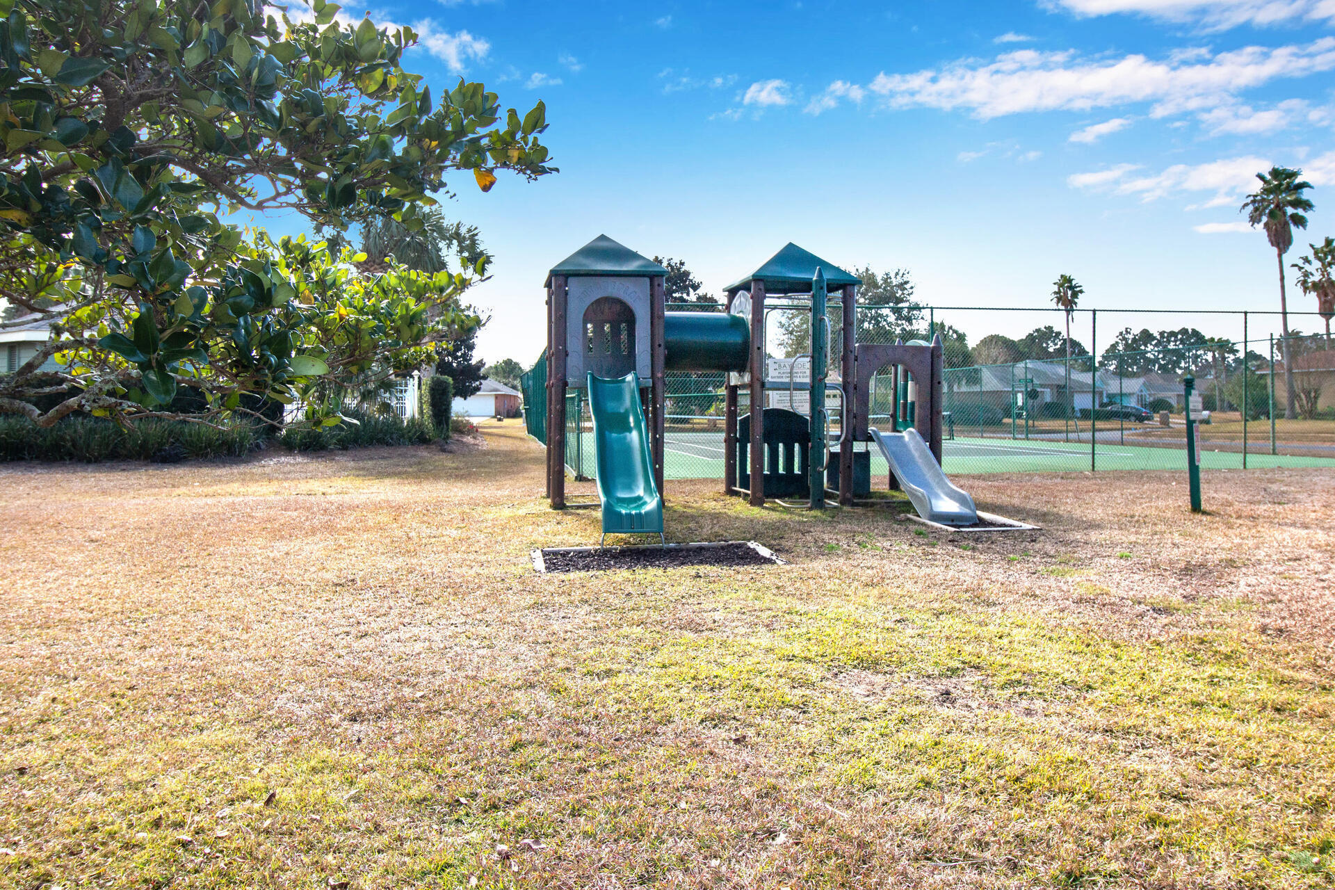 BAYSIDE PH 1 - Residential