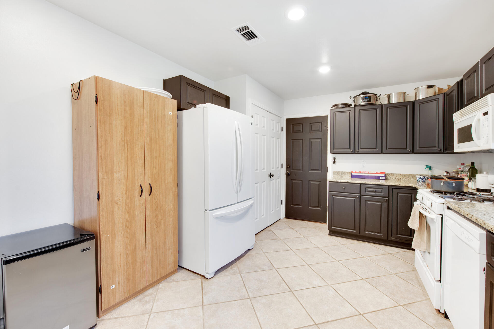 BAYSIDE PH 1 - Residential