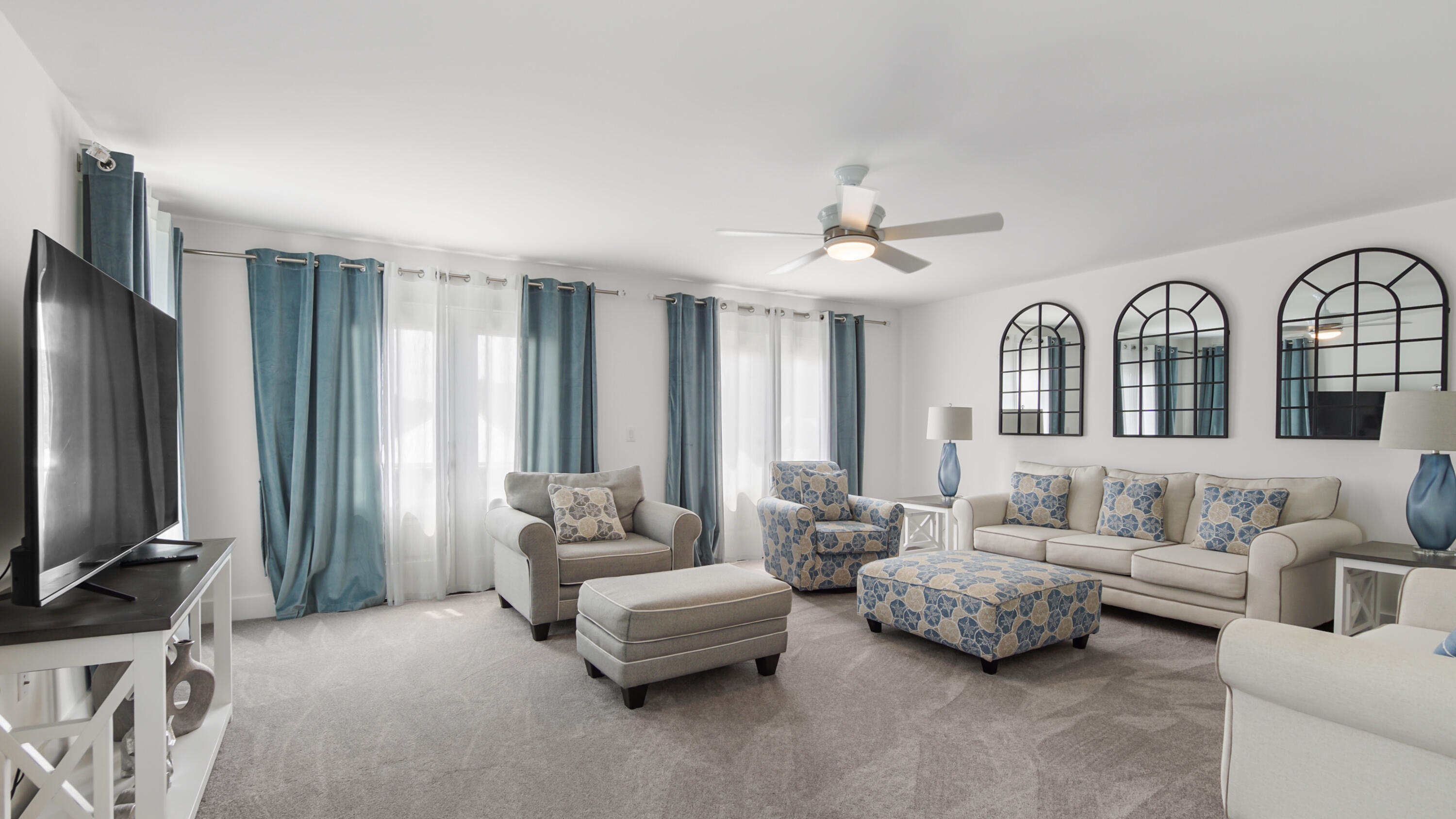 Lagoon Manor Dr - Residential