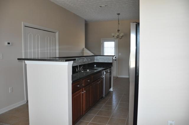 BRANDON OAKS 2ND ADD - Residential