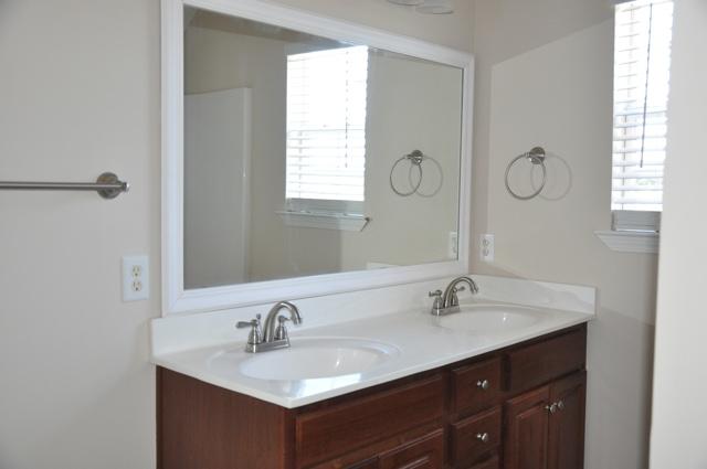 BRANDON OAKS 2ND ADD - Residential