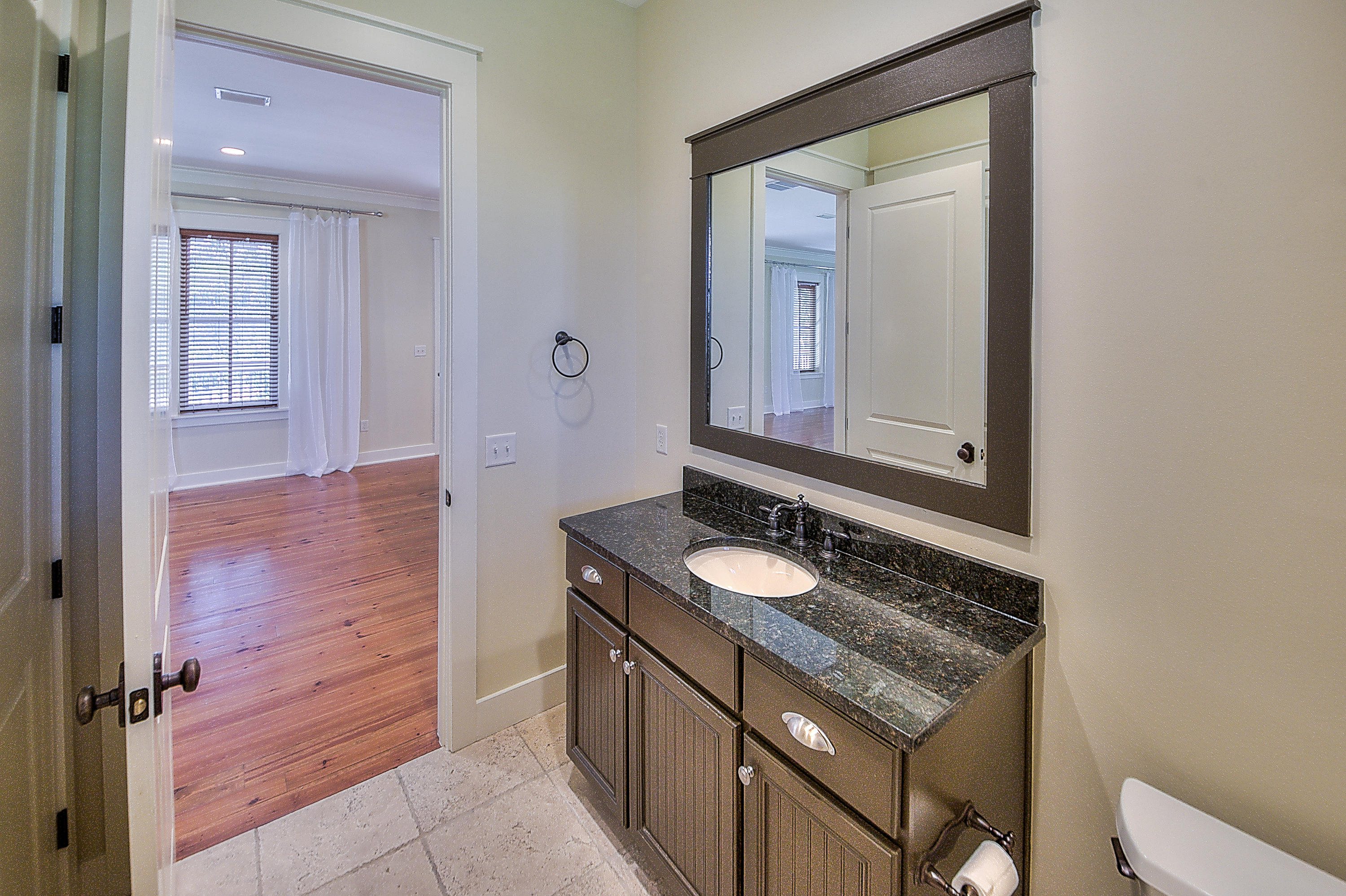 CARSON OAKS - Residential