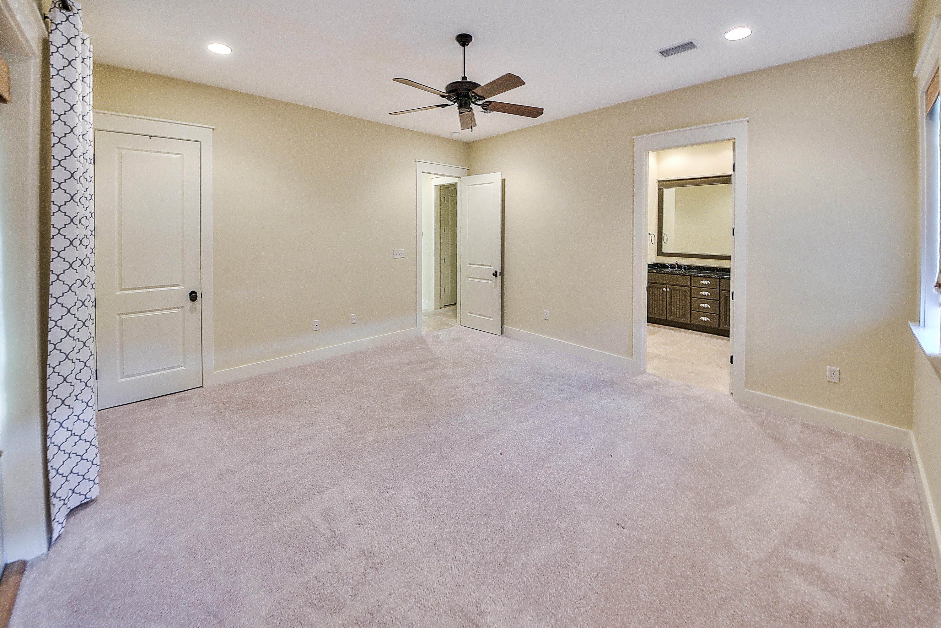 CARSON OAKS - Residential