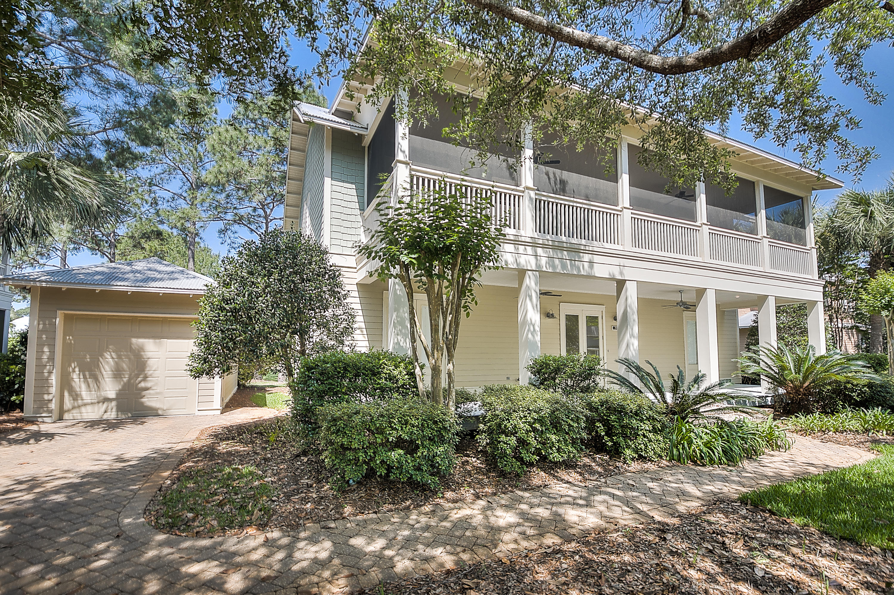 CARSON OAKS - Residential