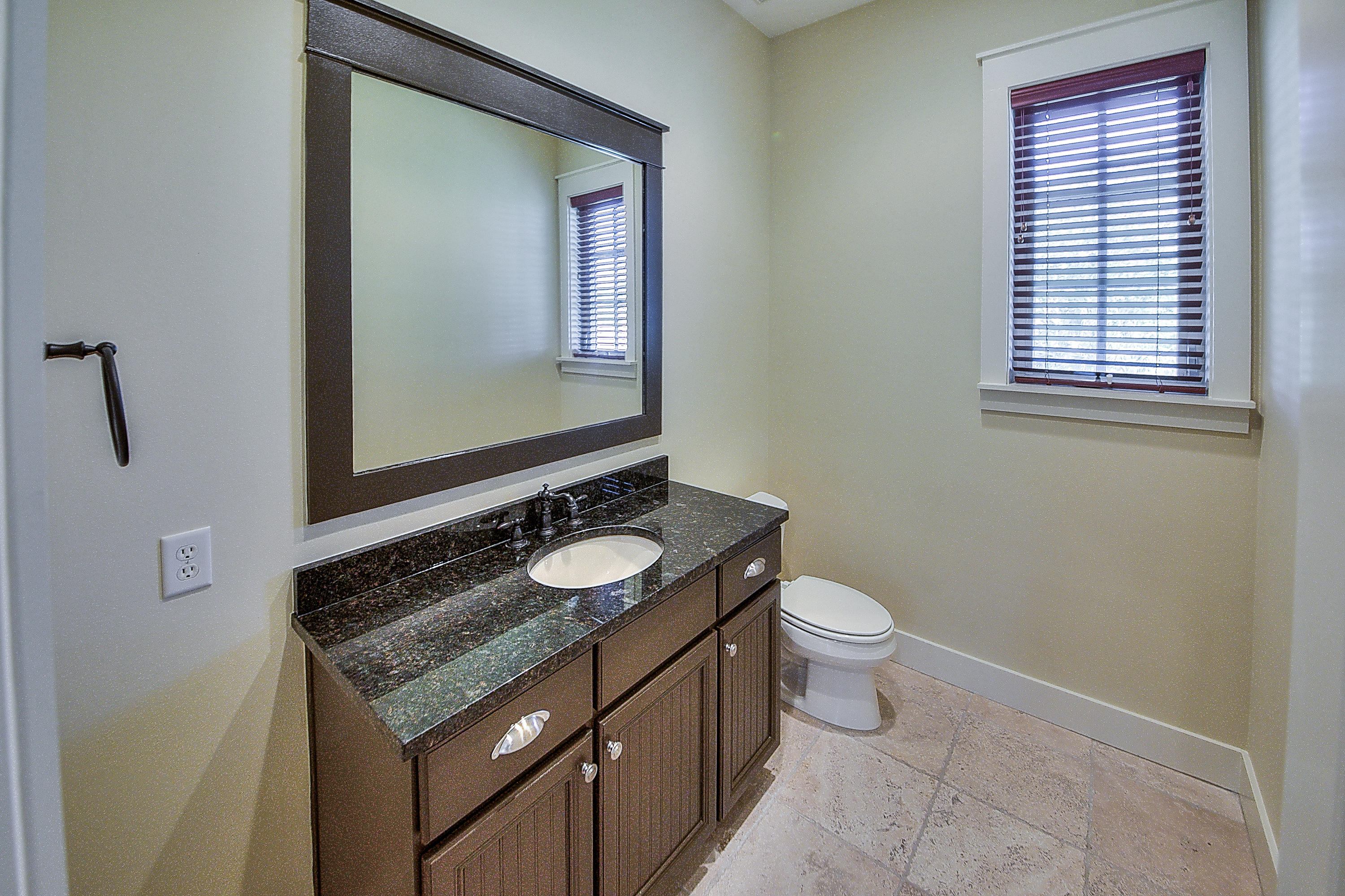 CARSON OAKS - Residential