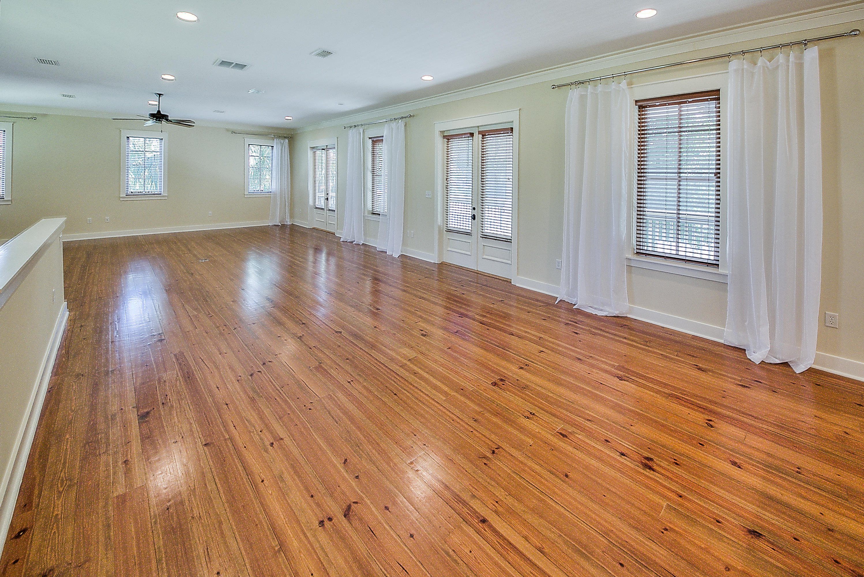 CARSON OAKS - Residential