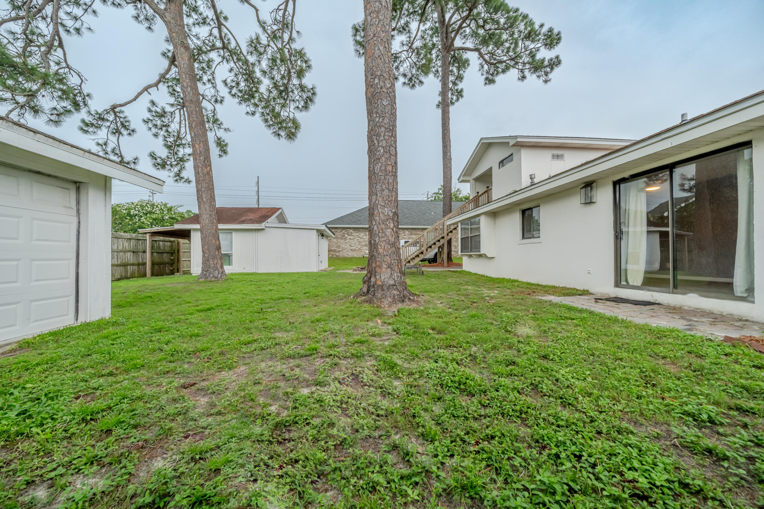 OMNI OAKS - Residential