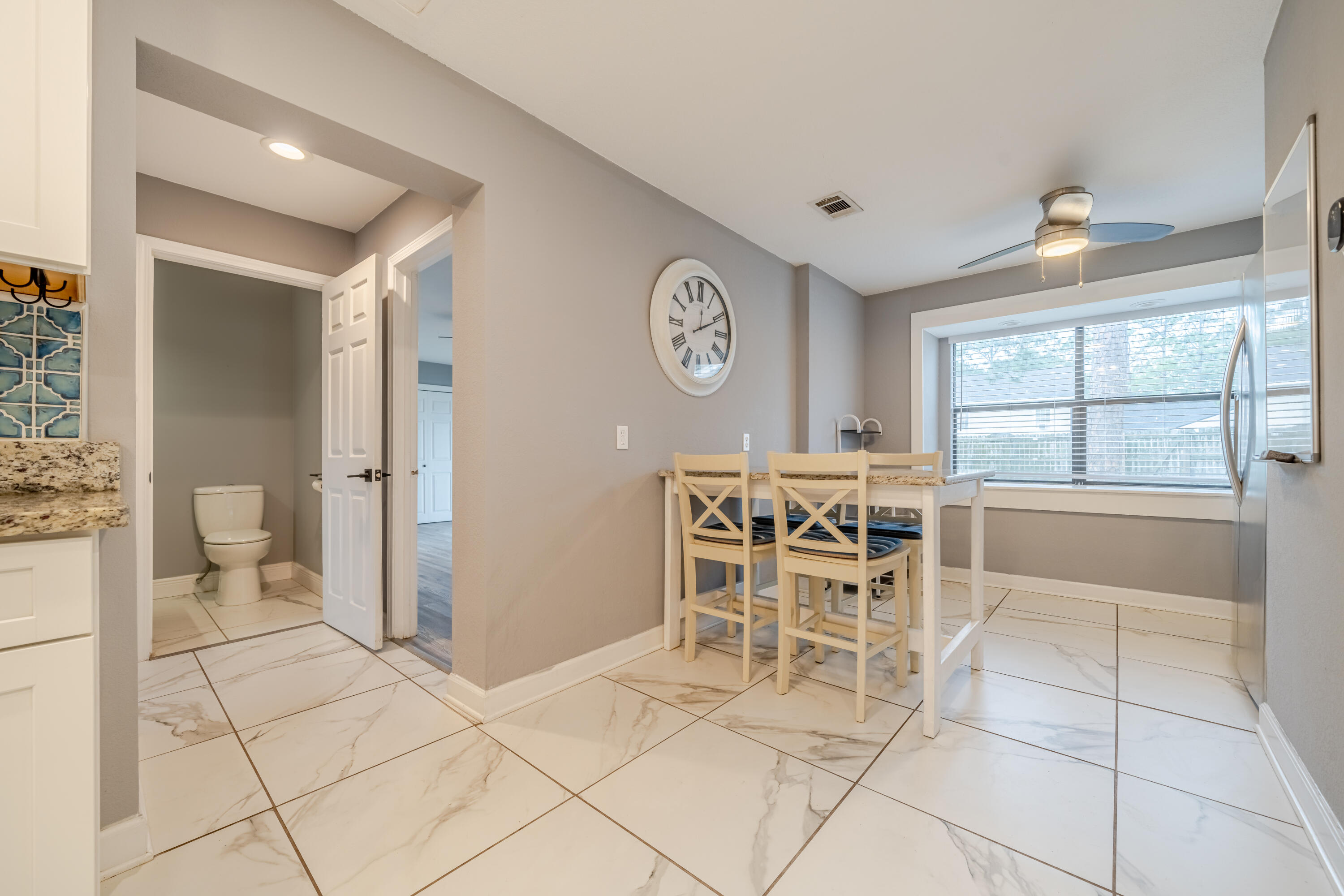 OMNI OAKS - Residential