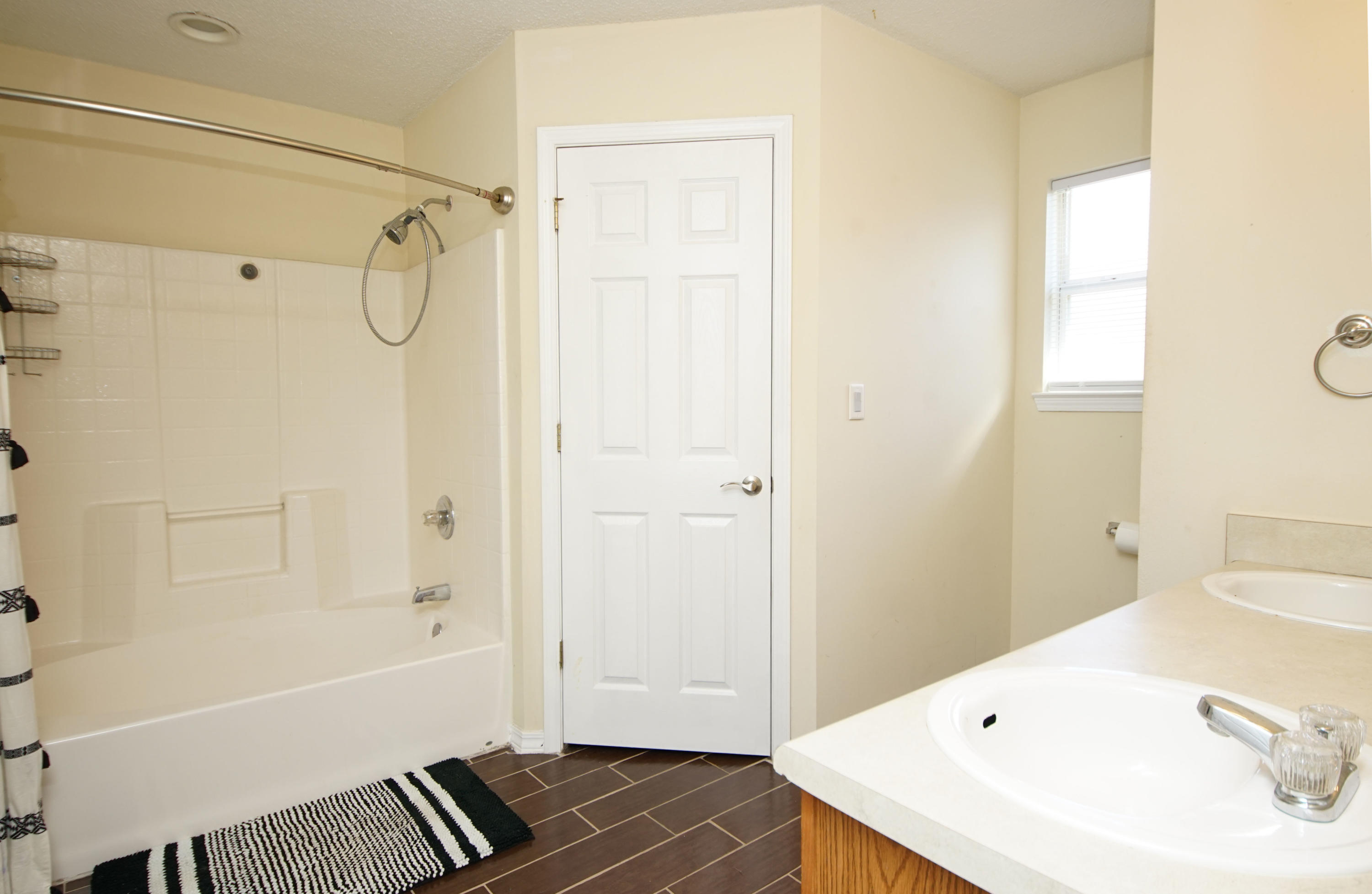 REDSTONE ESTATES - Residential