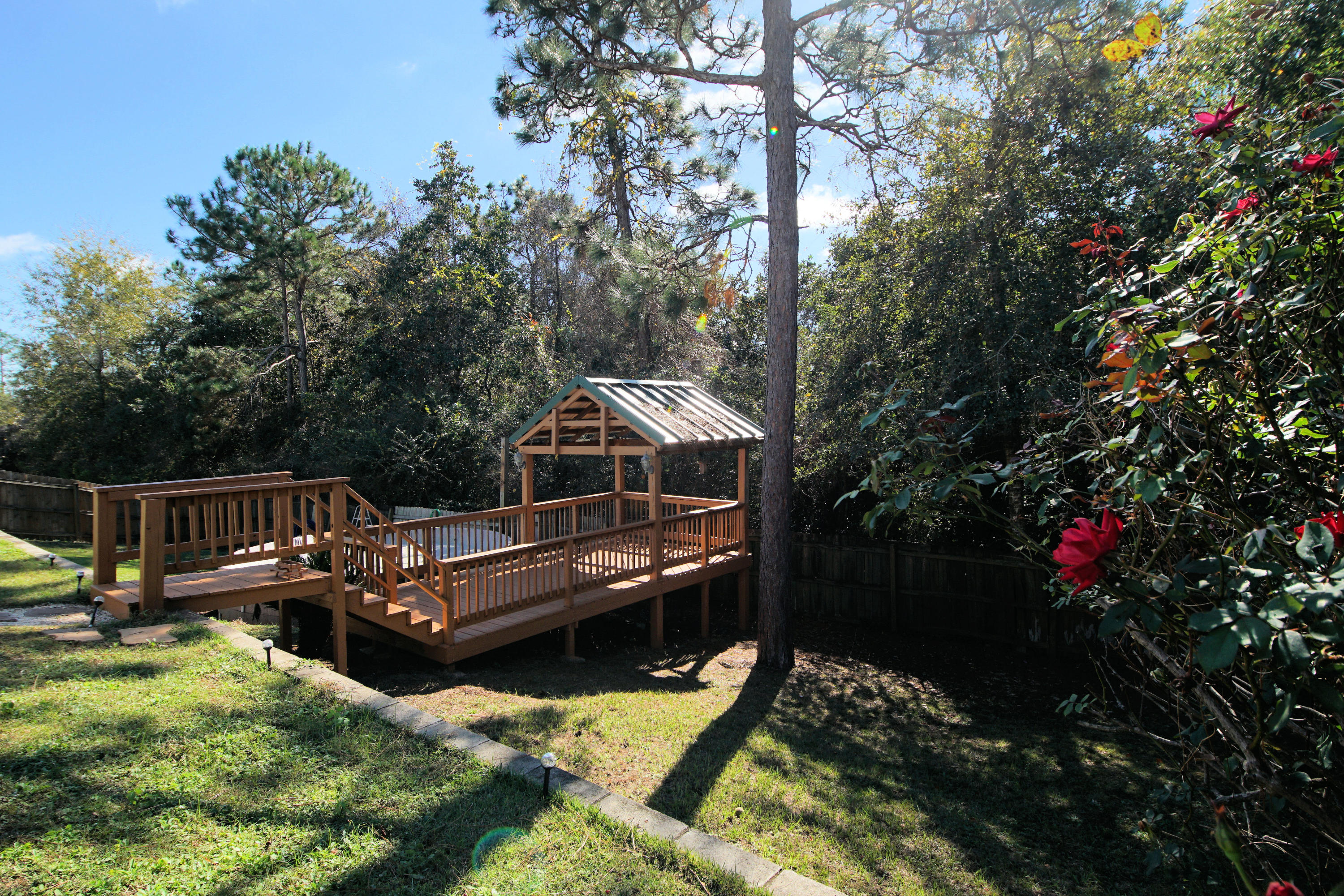 REDSTONE ESTATES - Residential