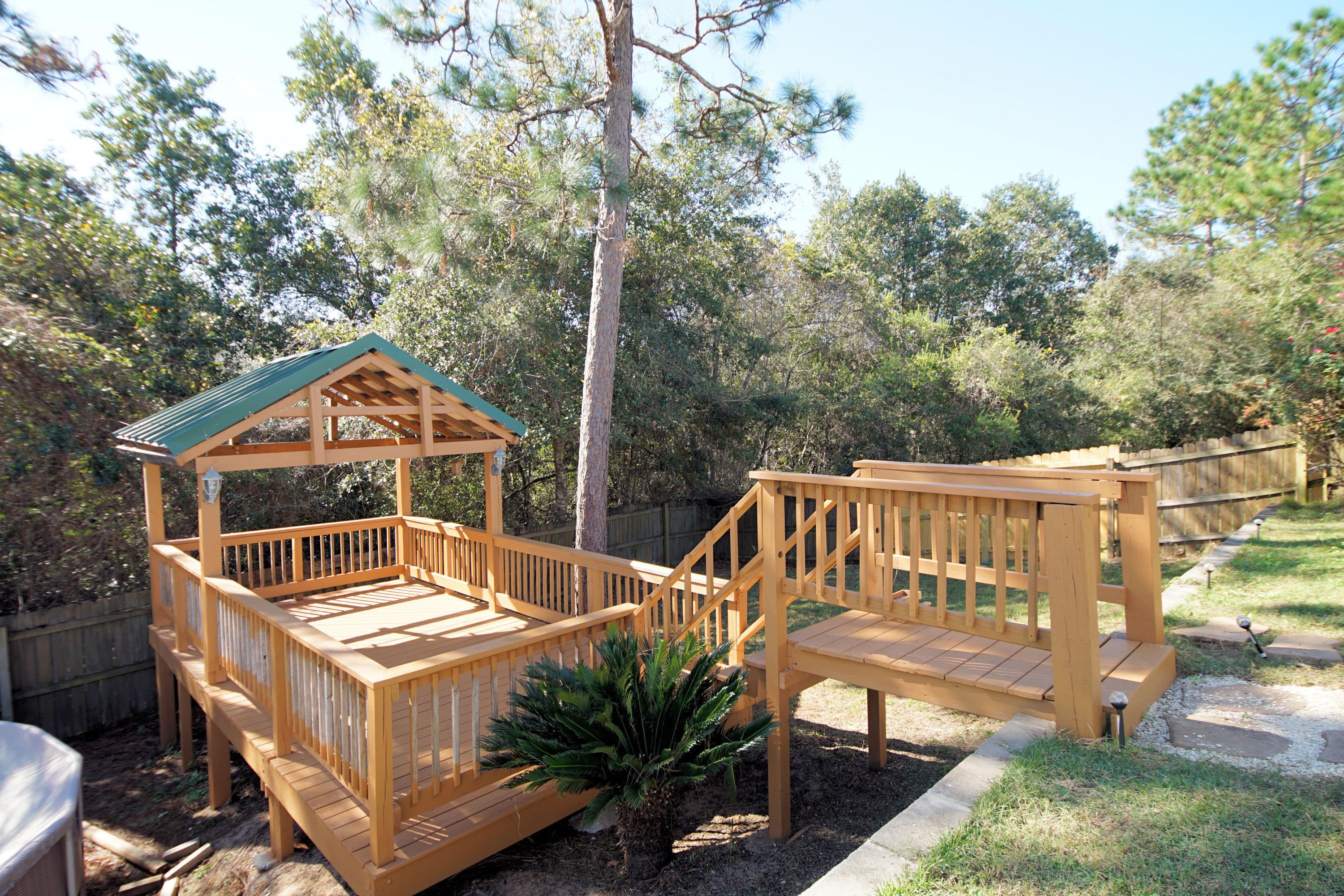 REDSTONE ESTATES - Residential