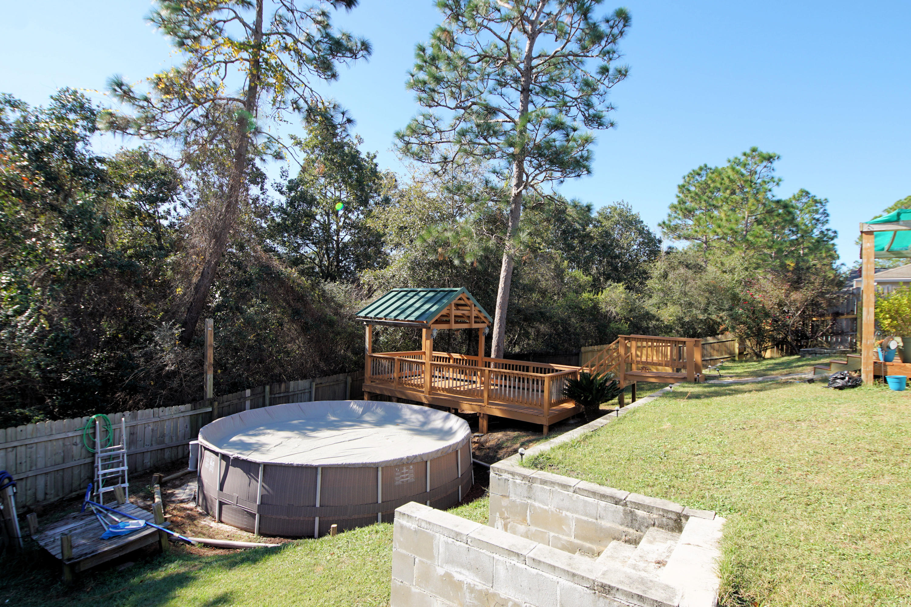 REDSTONE ESTATES - Residential