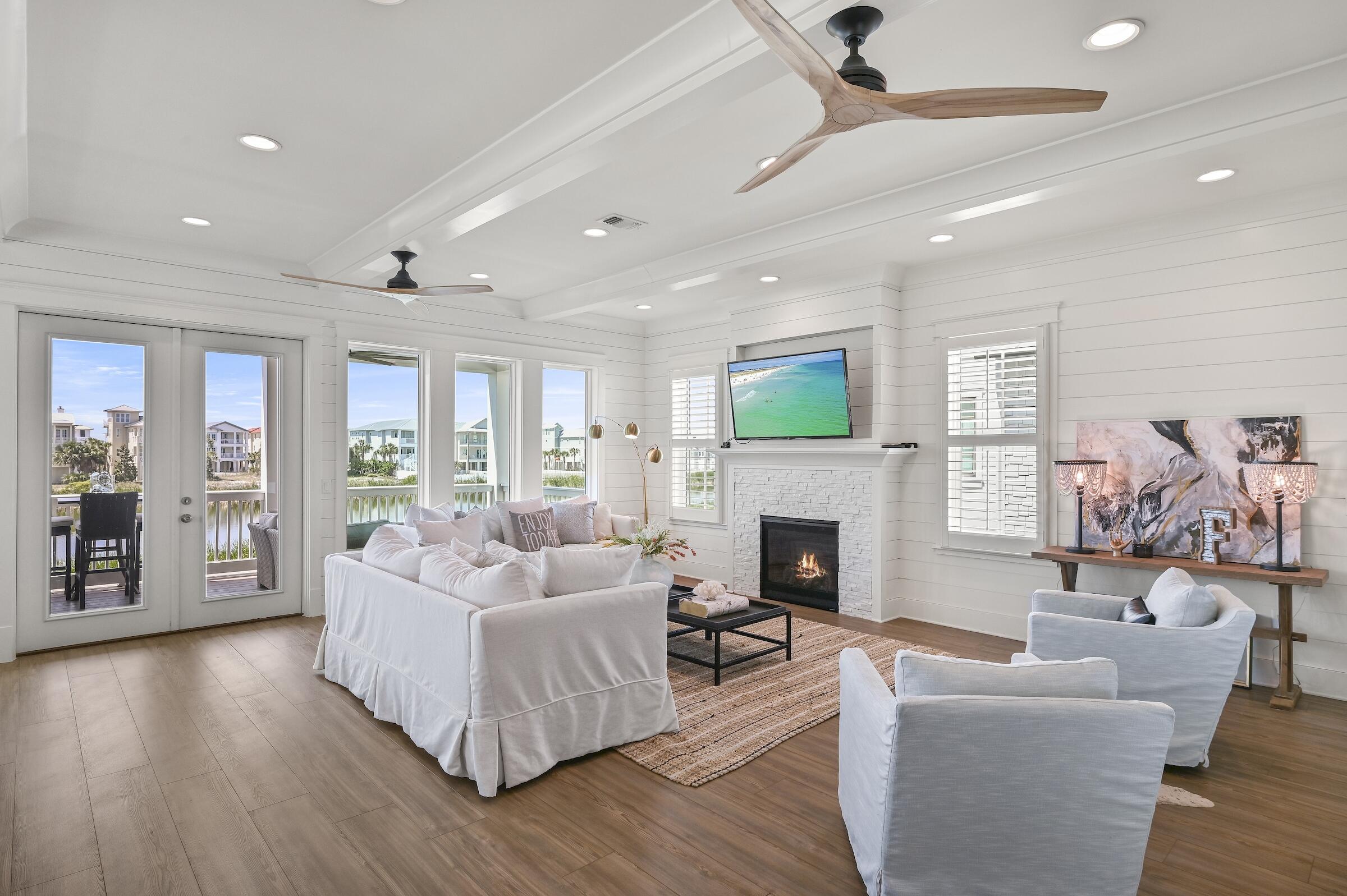 Destin Pointe - Residential
