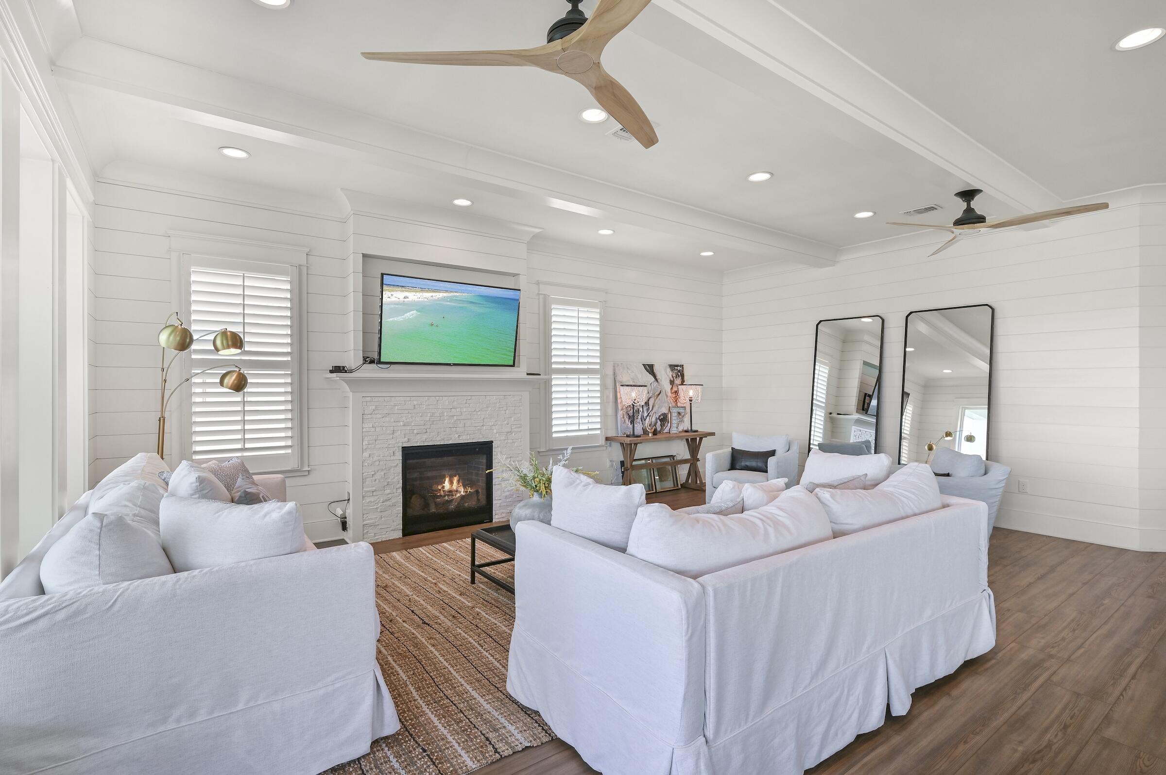 Destin Pointe - Residential