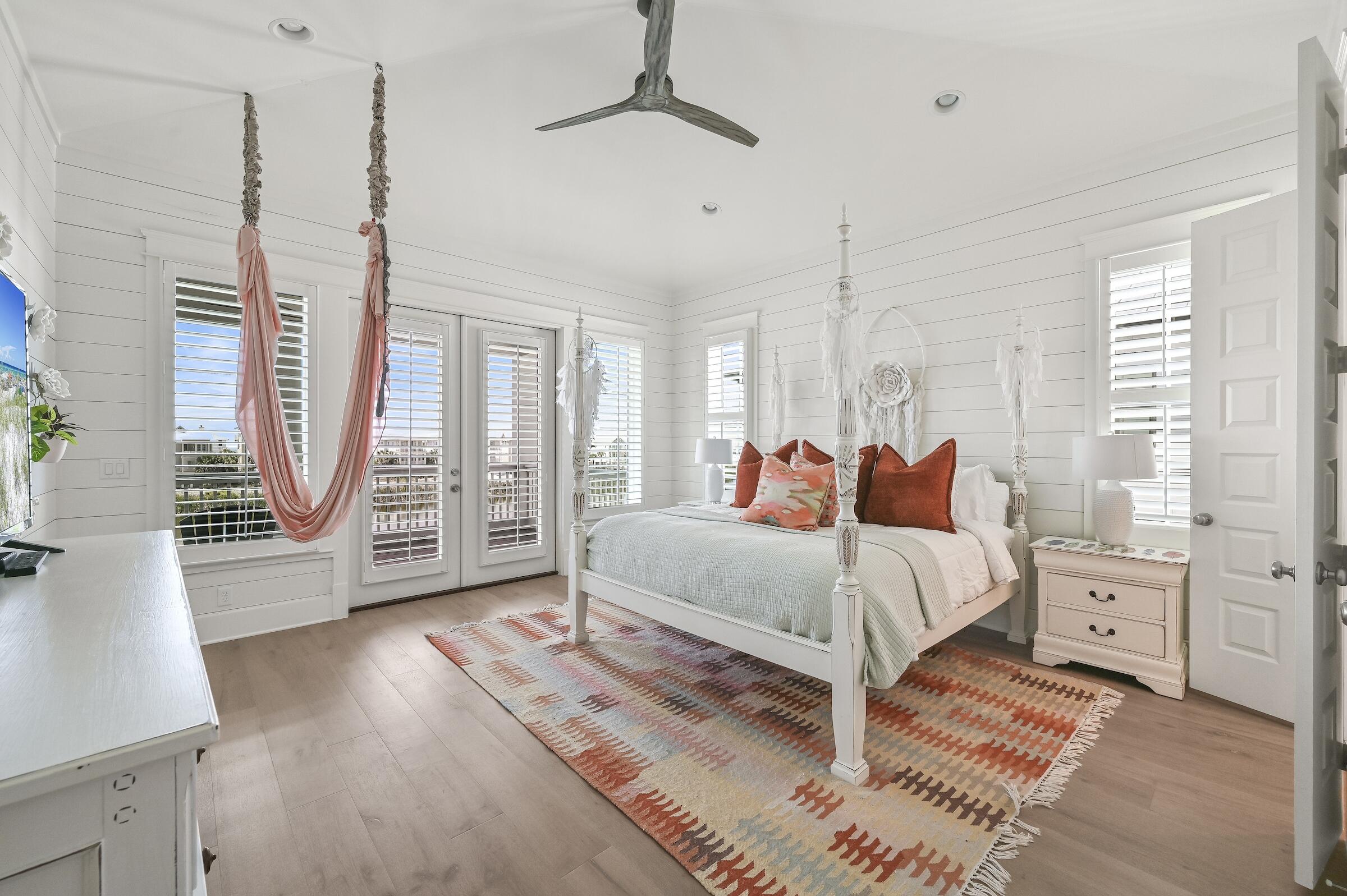 Destin Pointe - Residential