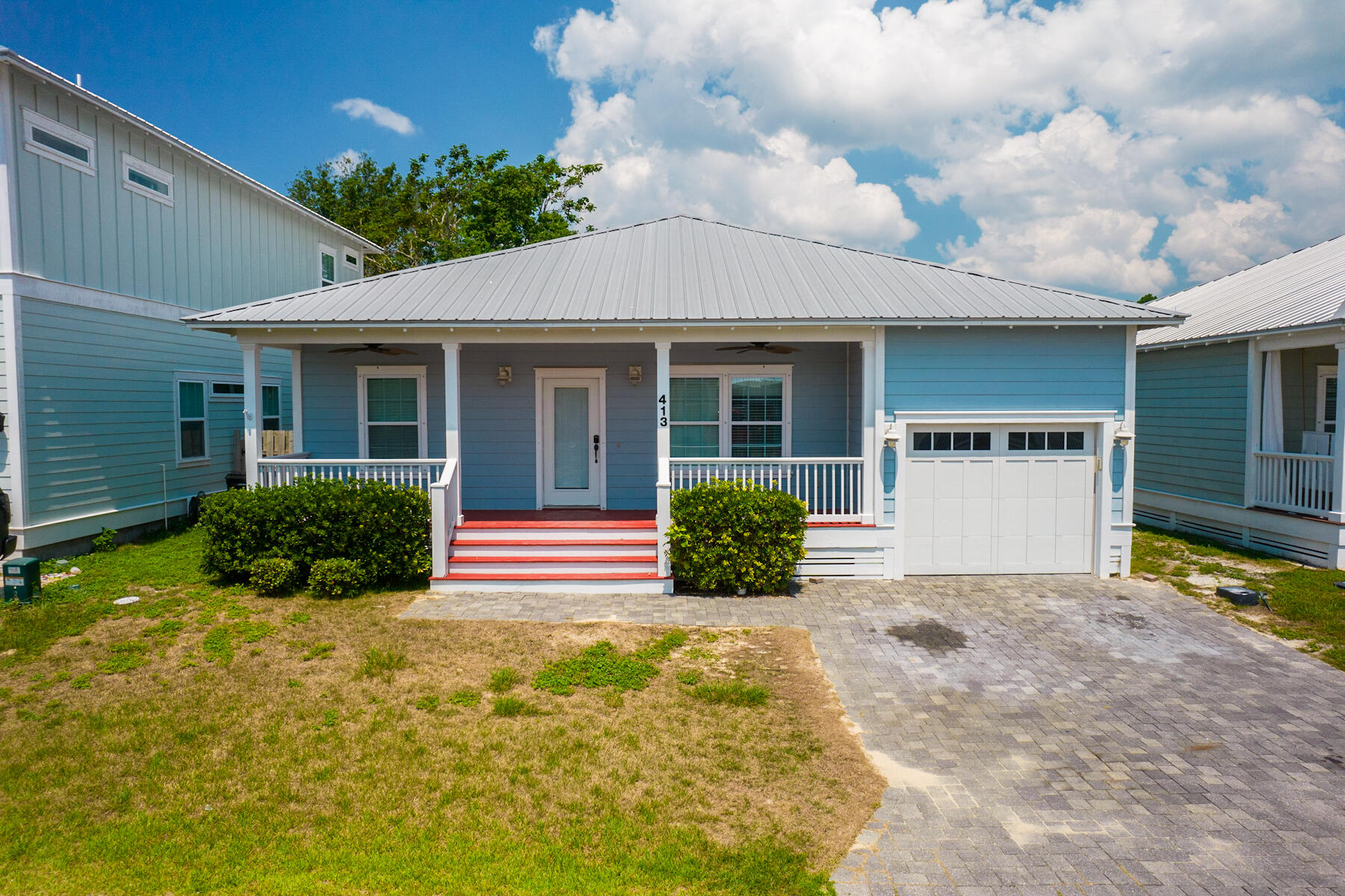 PARADISE GROVE - Residential