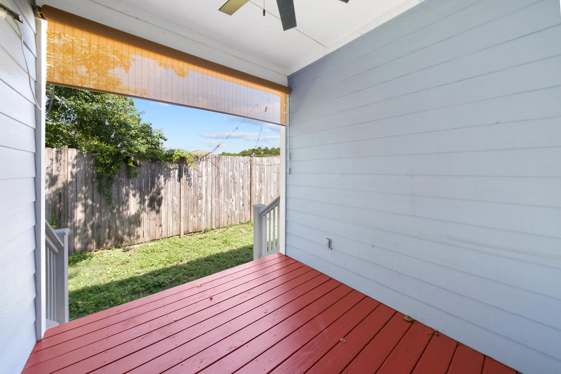 PARADISE GROVE - Residential