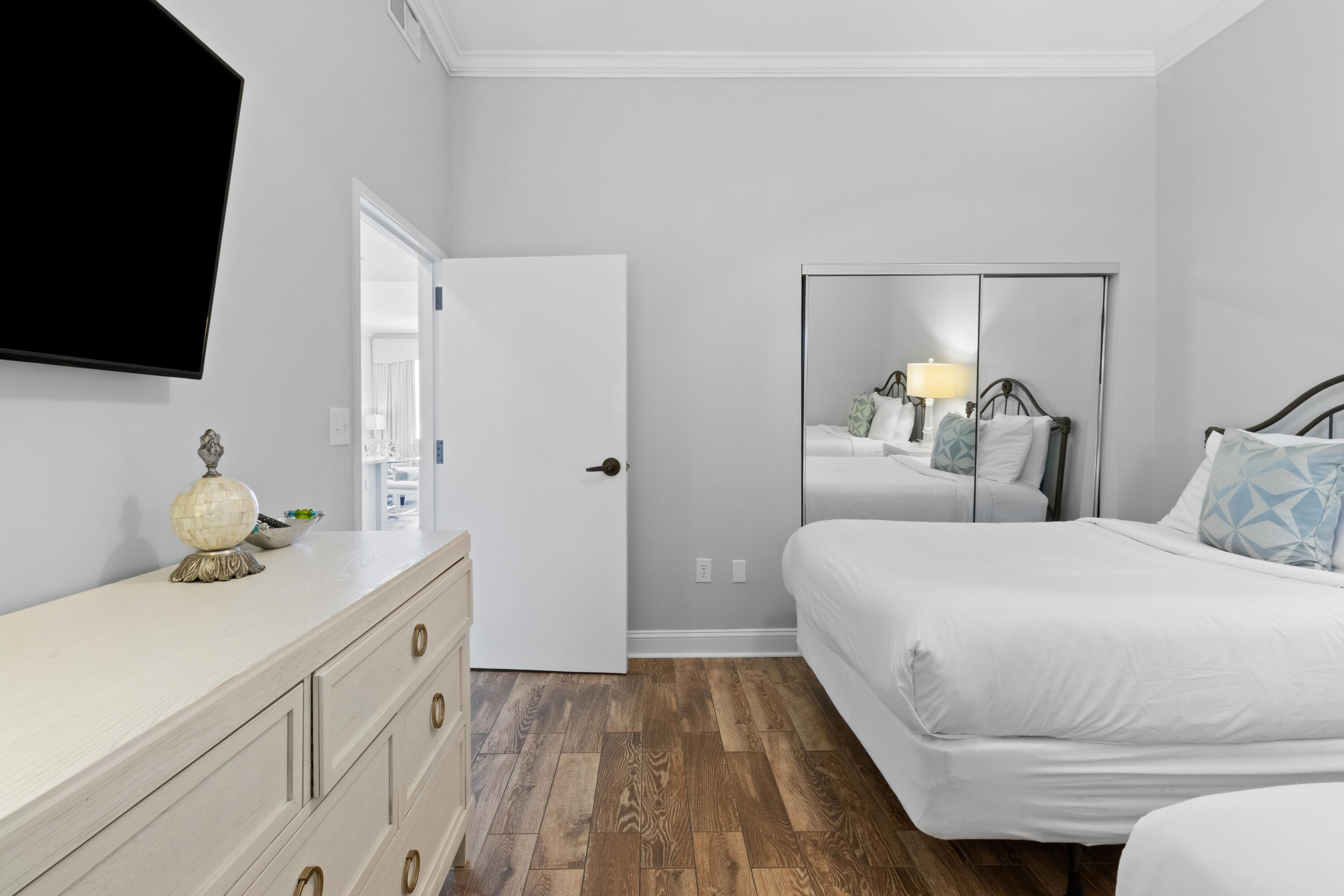 TIDES AT TOPS'L - Residential