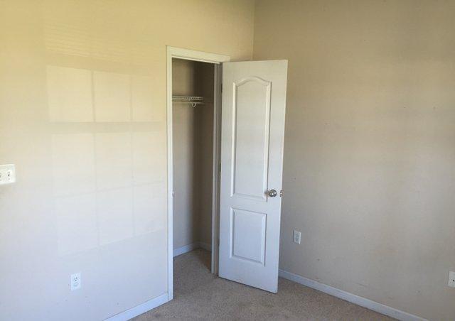 BRANDON OAKS 2ND ADD - Residential