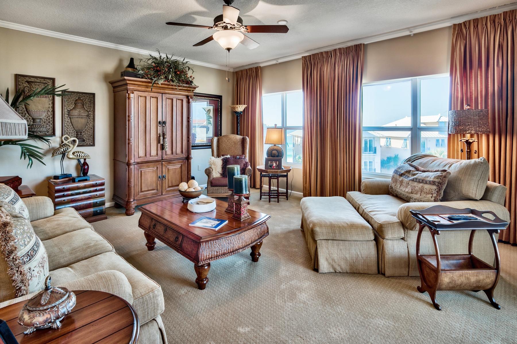 EMERALD WATERS - Residential