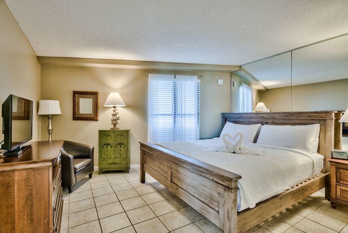 BEACHSIDE TWO - Residential