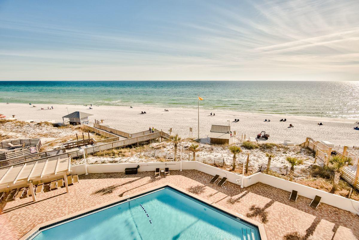 BEACHSIDE TWO - Residential